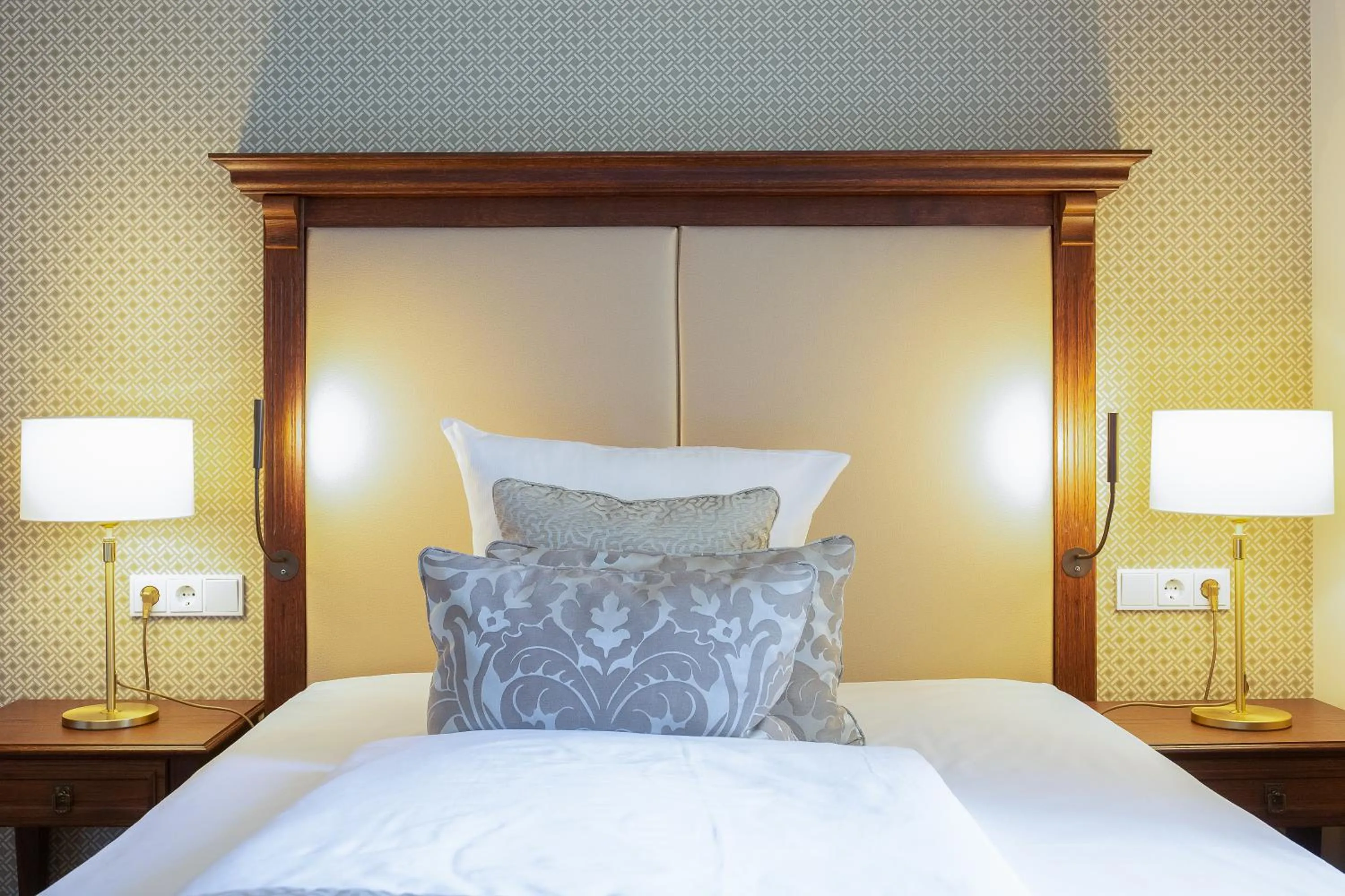 Bed in Hotel Villa Altenburg