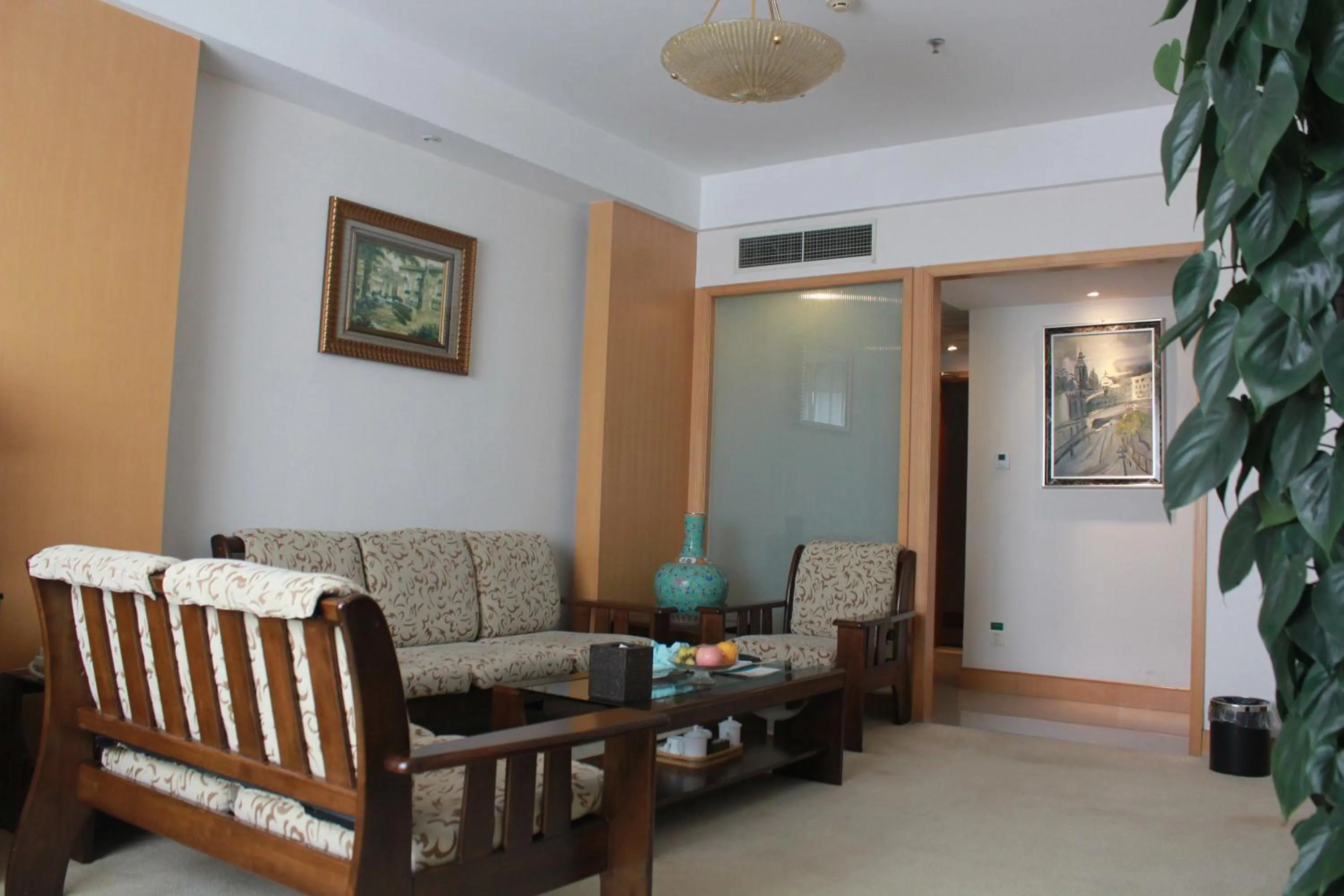 Seating area in Jinyuan Jinling Plaza Xuzhou