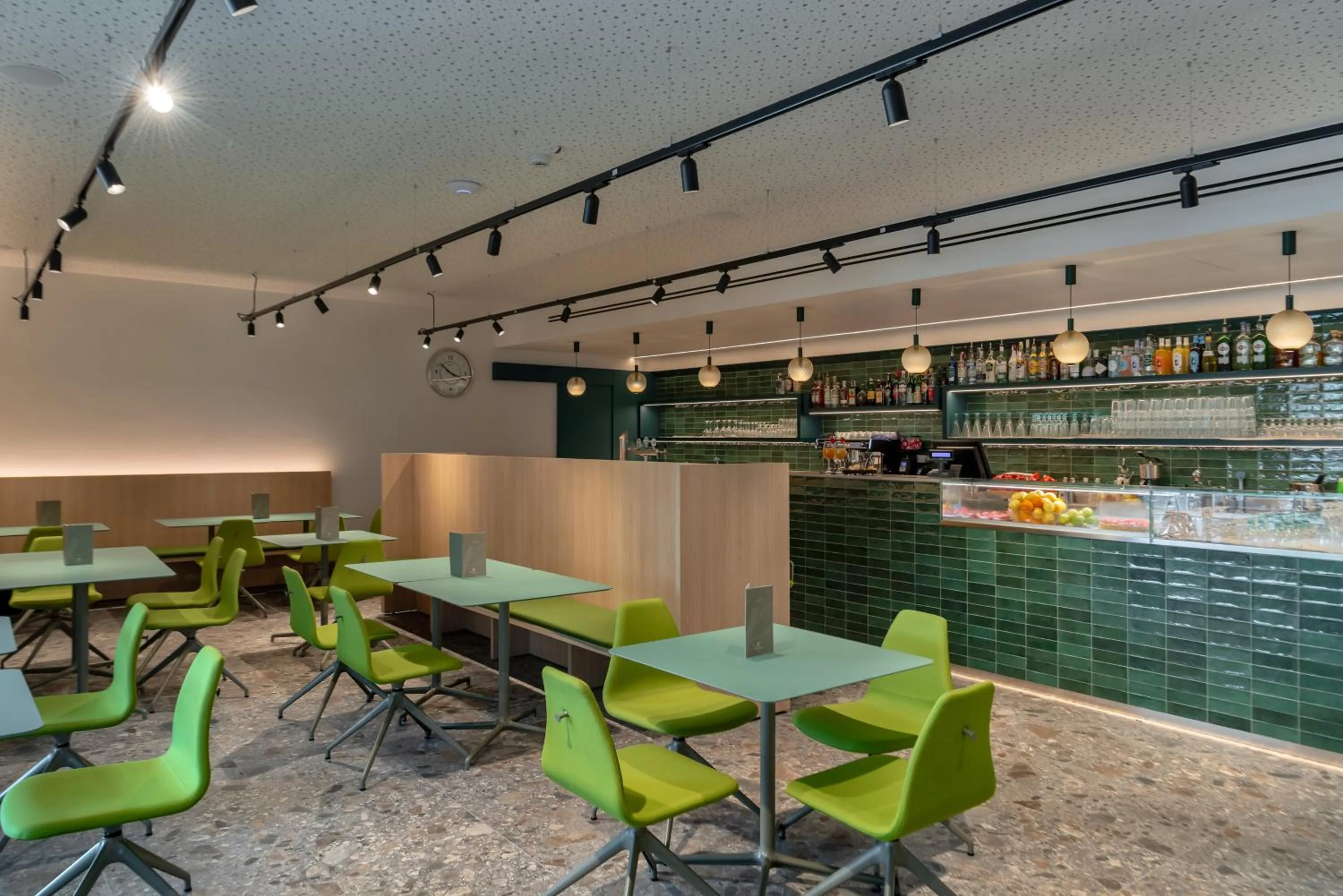 Lounge or bar in Hotel Royal Village