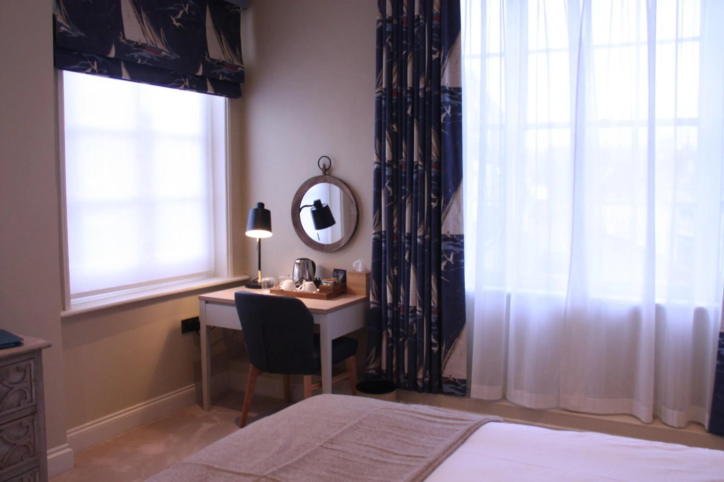 Photo of the whole room, Bed in The Bell Hotel, Saxmundham