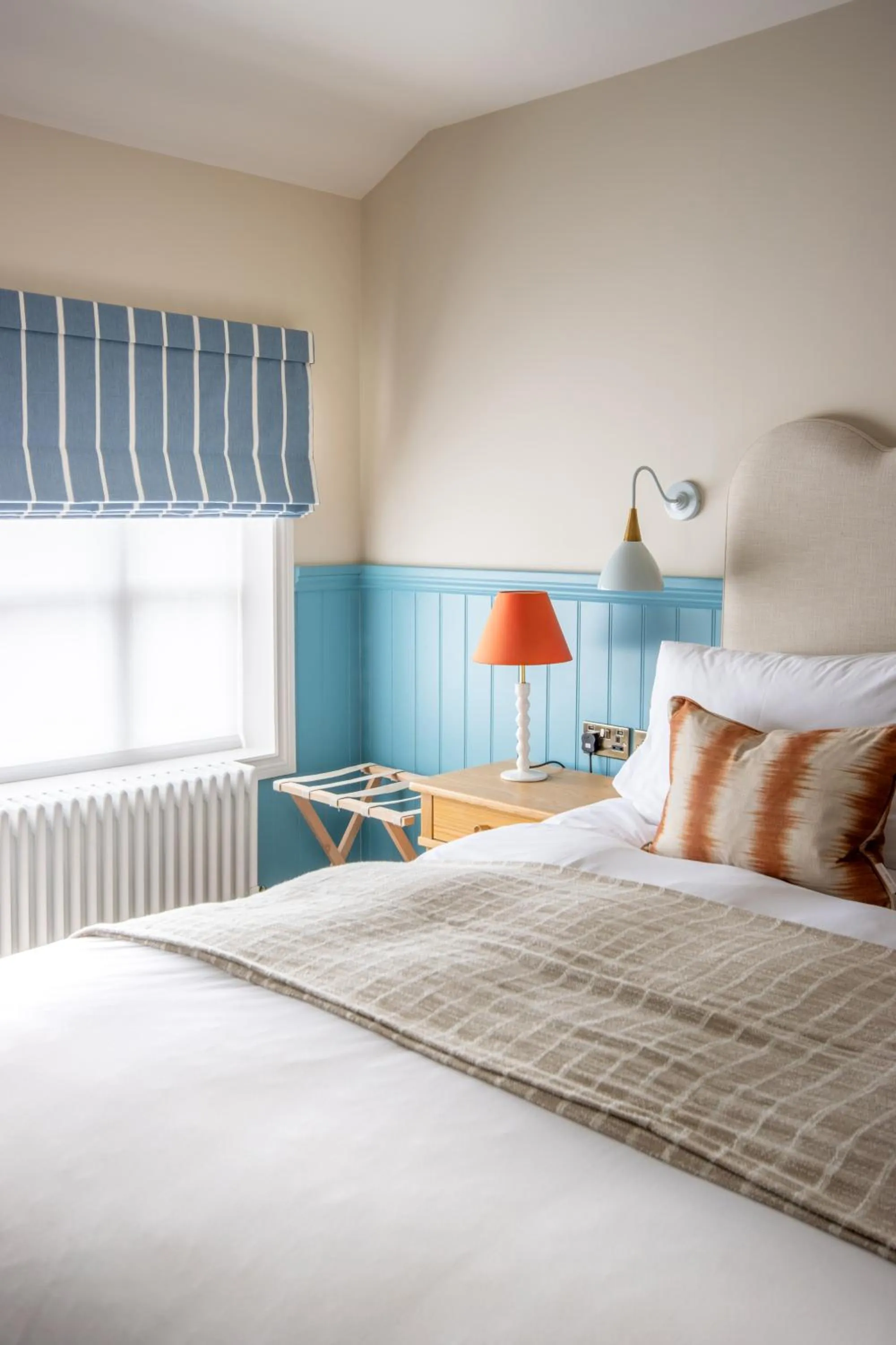 Bedroom, Bed in The Bell Hotel, Saxmundham