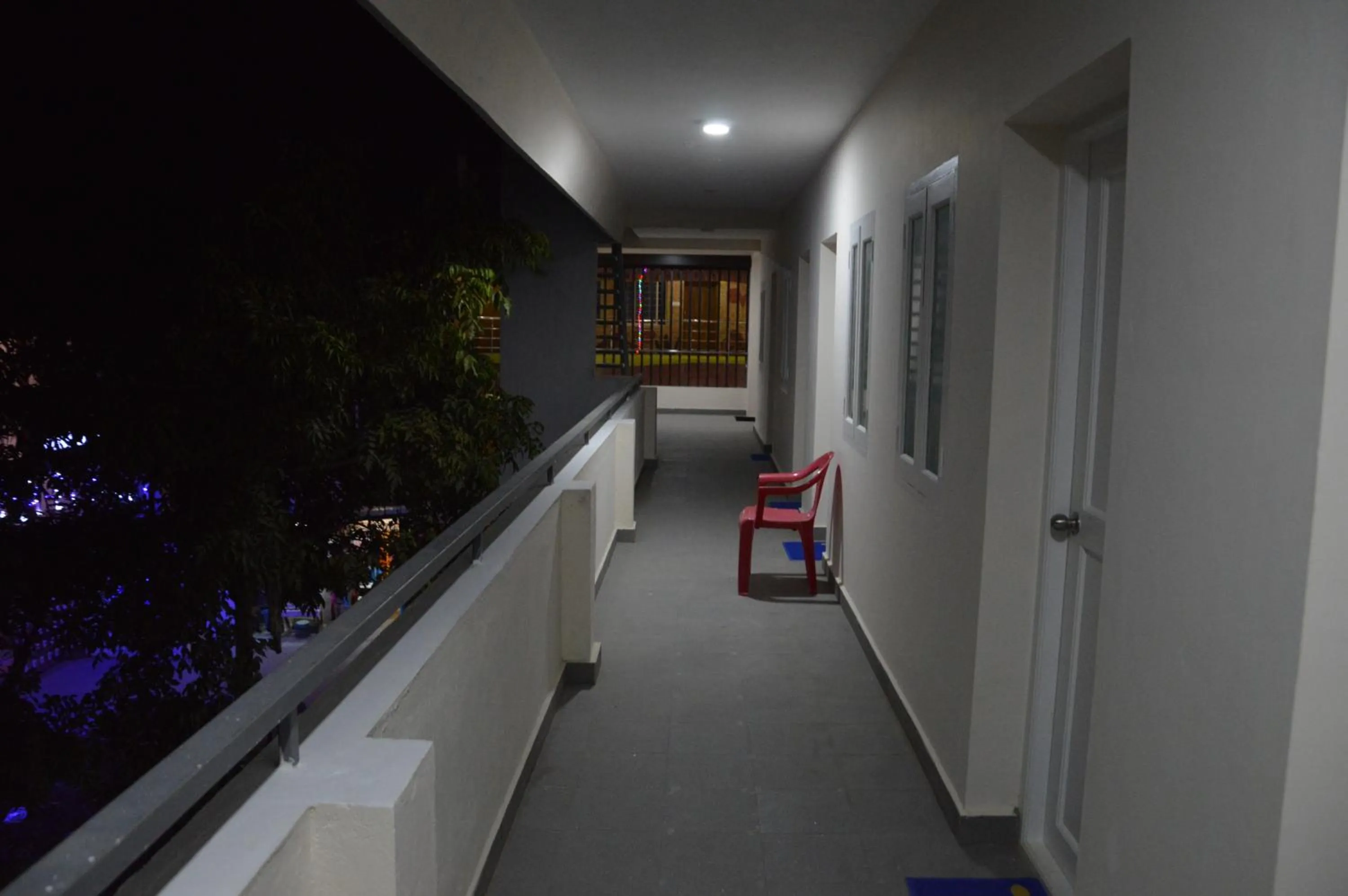 Oceanside Mahabalipuram - With Beach access