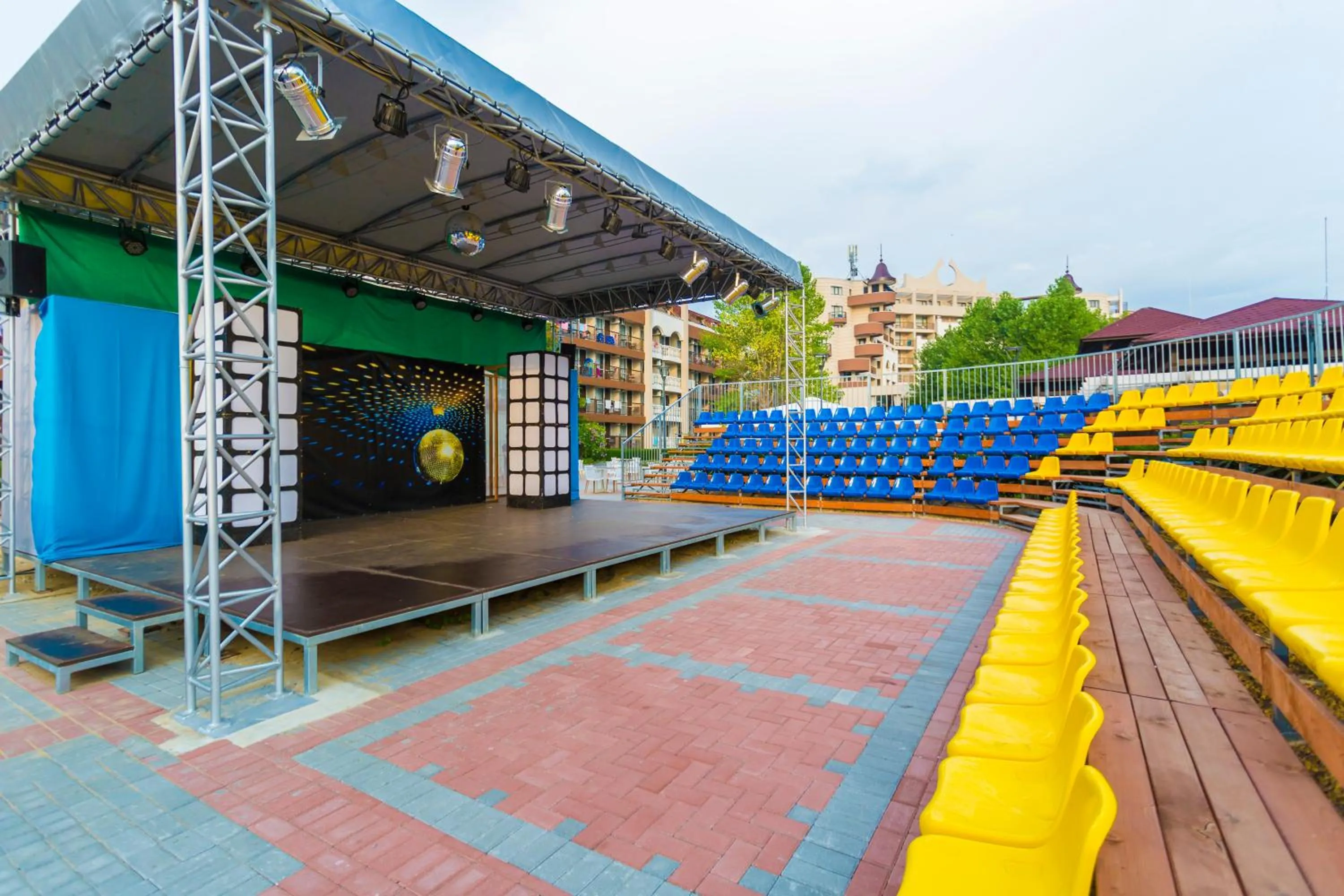 Evening entertainment in HI Hotels Imperial Resort - Ultra All Inclusive, FREE PARKING