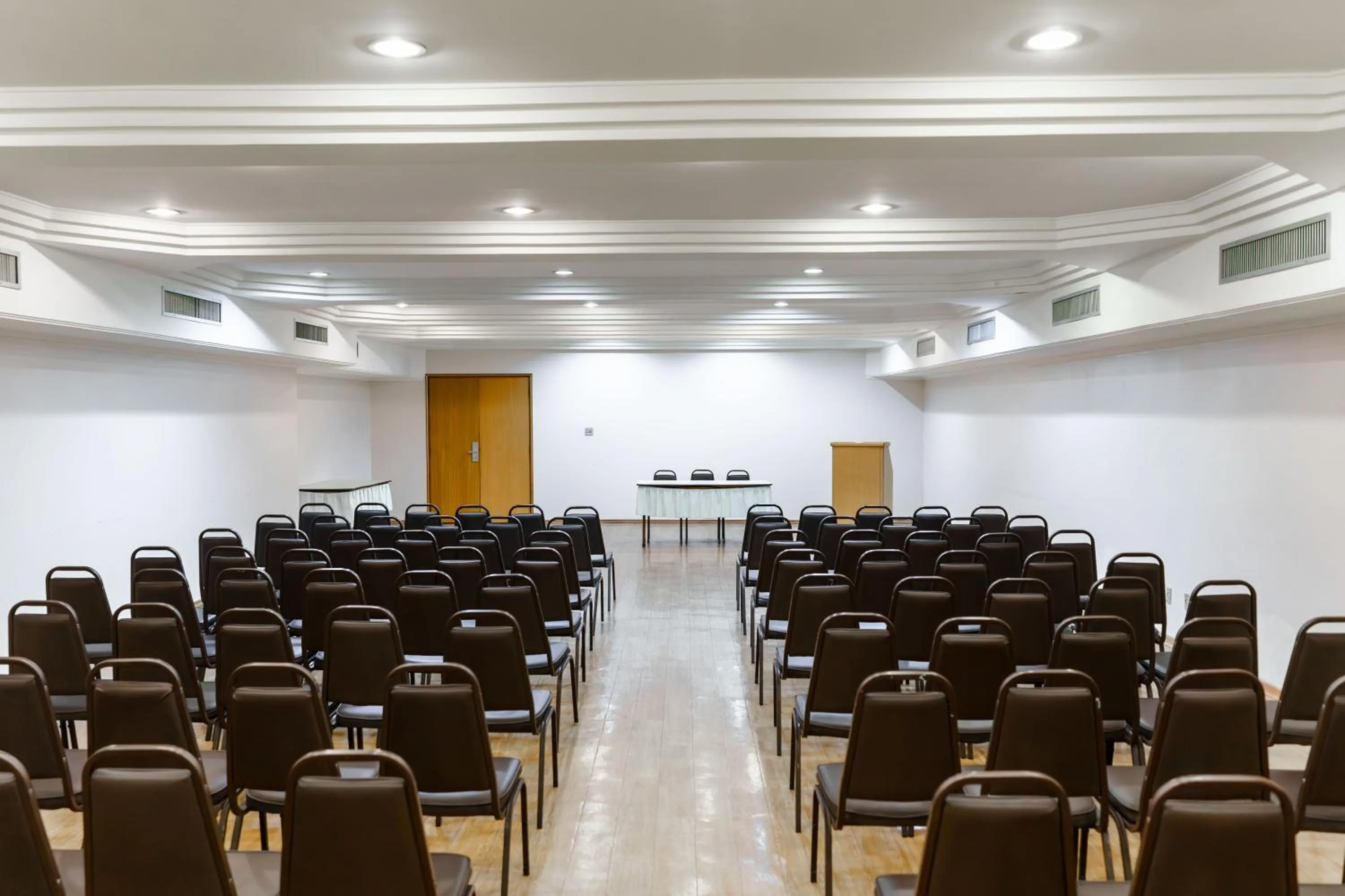 Meeting/conference room in Hotel Pan Americano