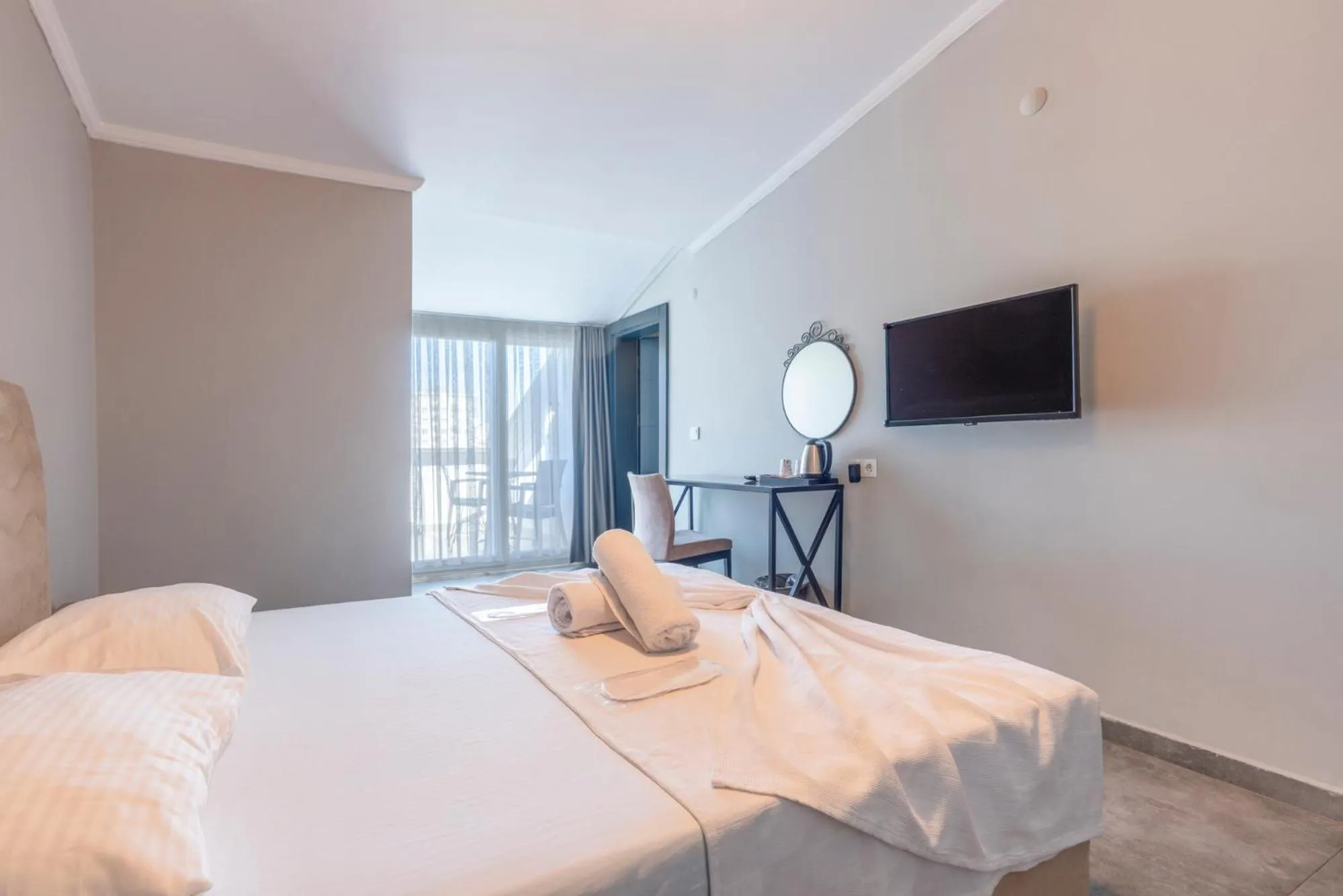 Bed in Lara Beach Homes