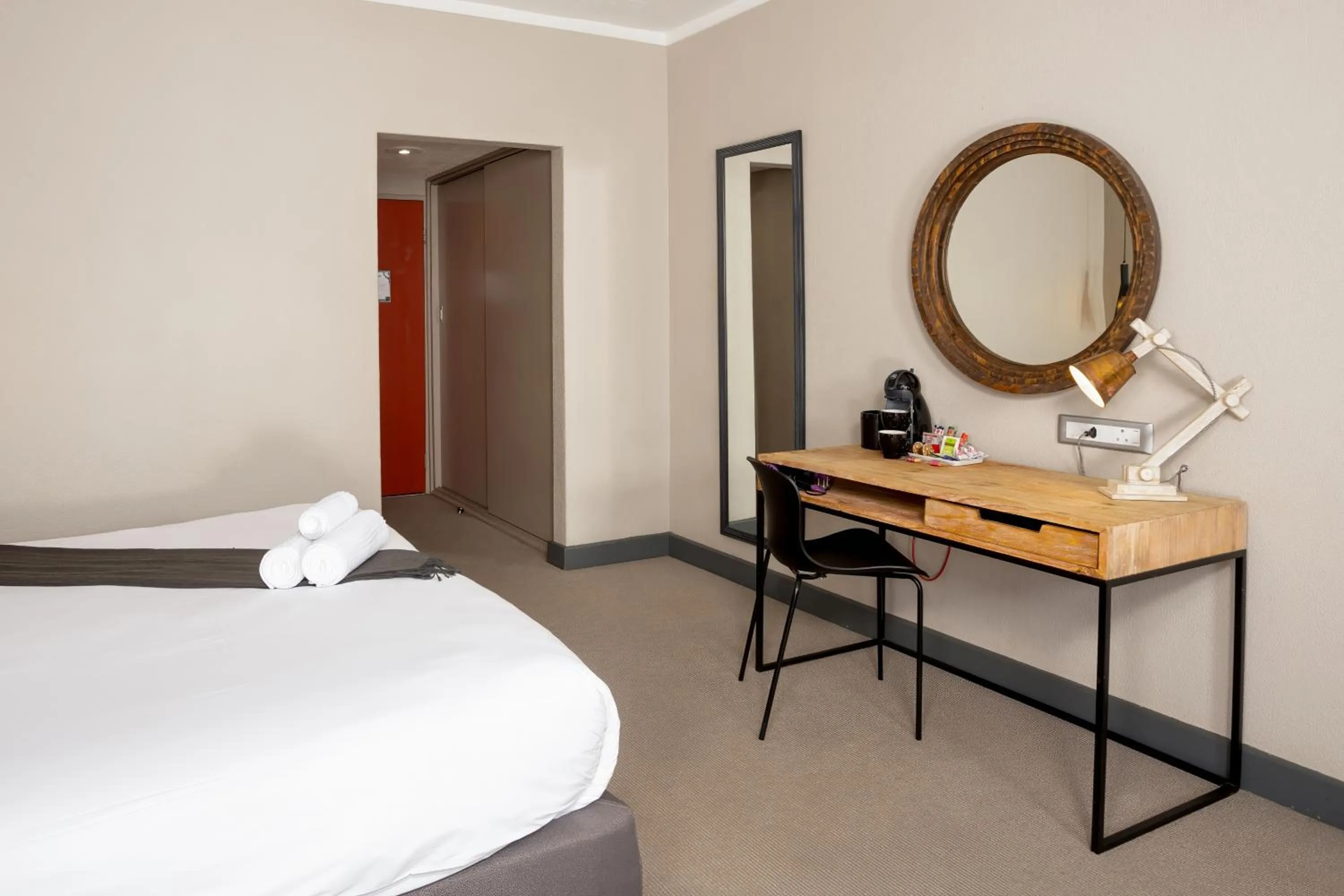 Bed in 26° South Bush Boho Hotel