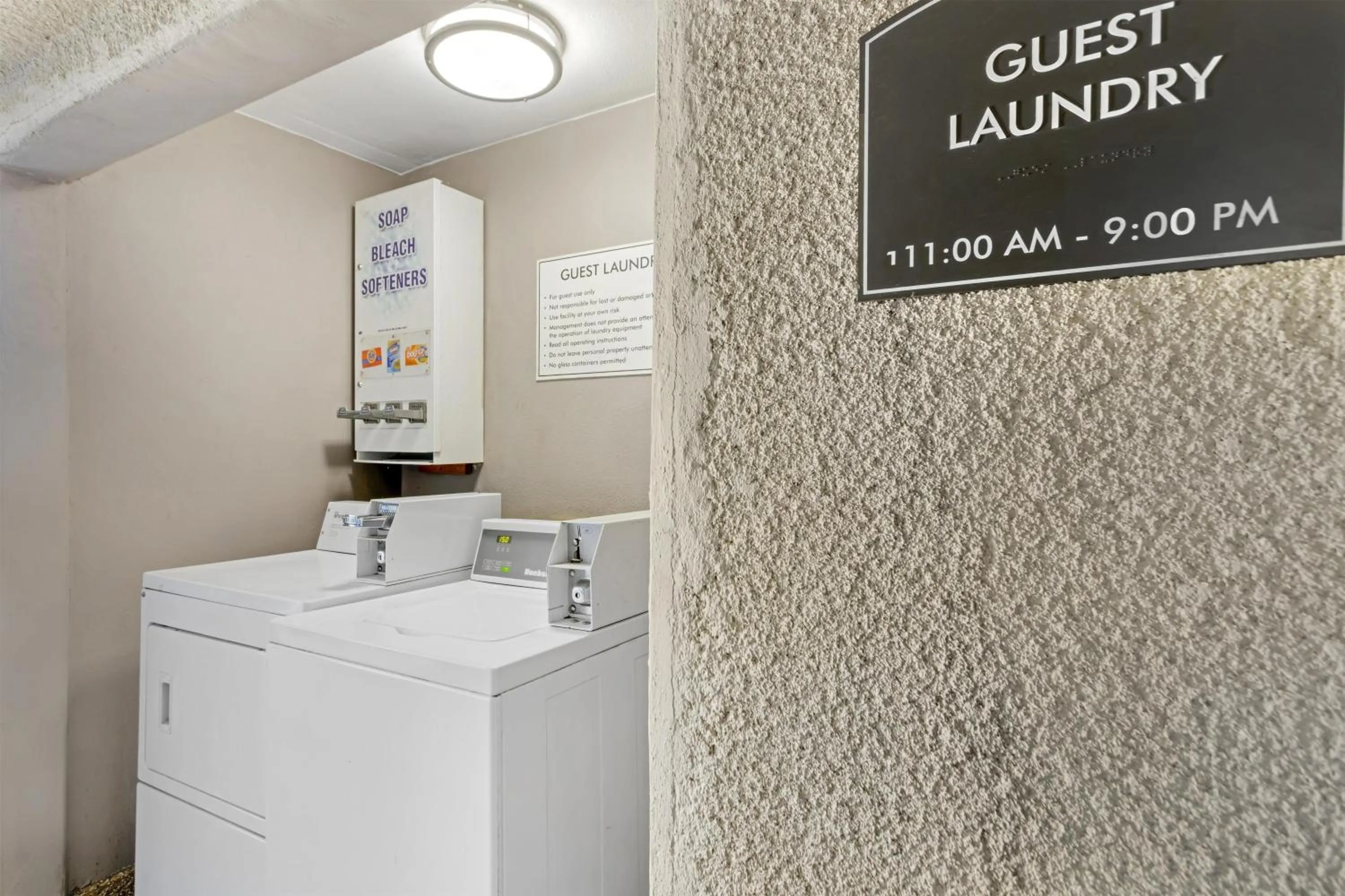 Property building in Best Western Kettleman City Inn & Suites