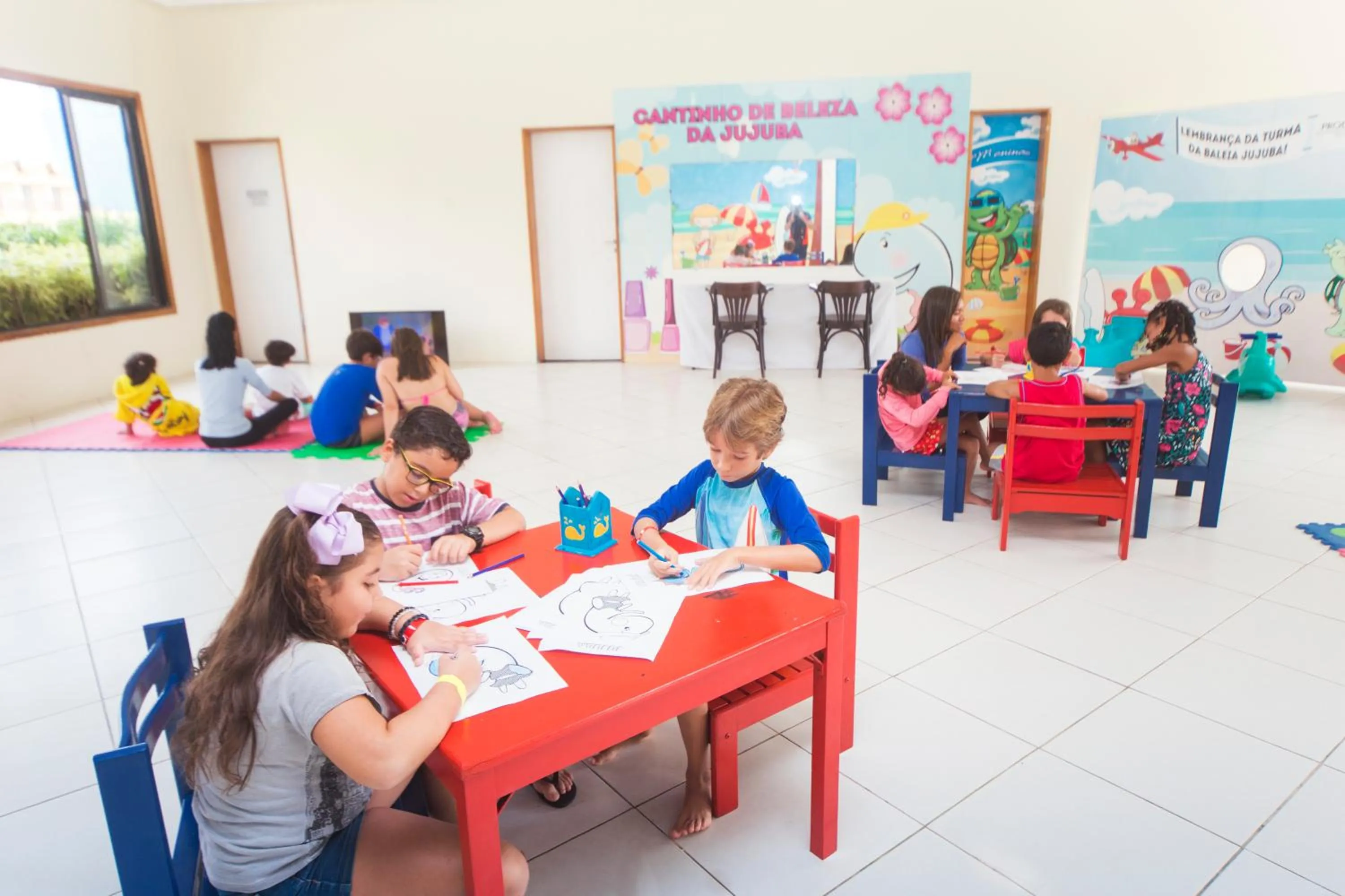 People in Makai Resort All Inclusive Convention Aracaju