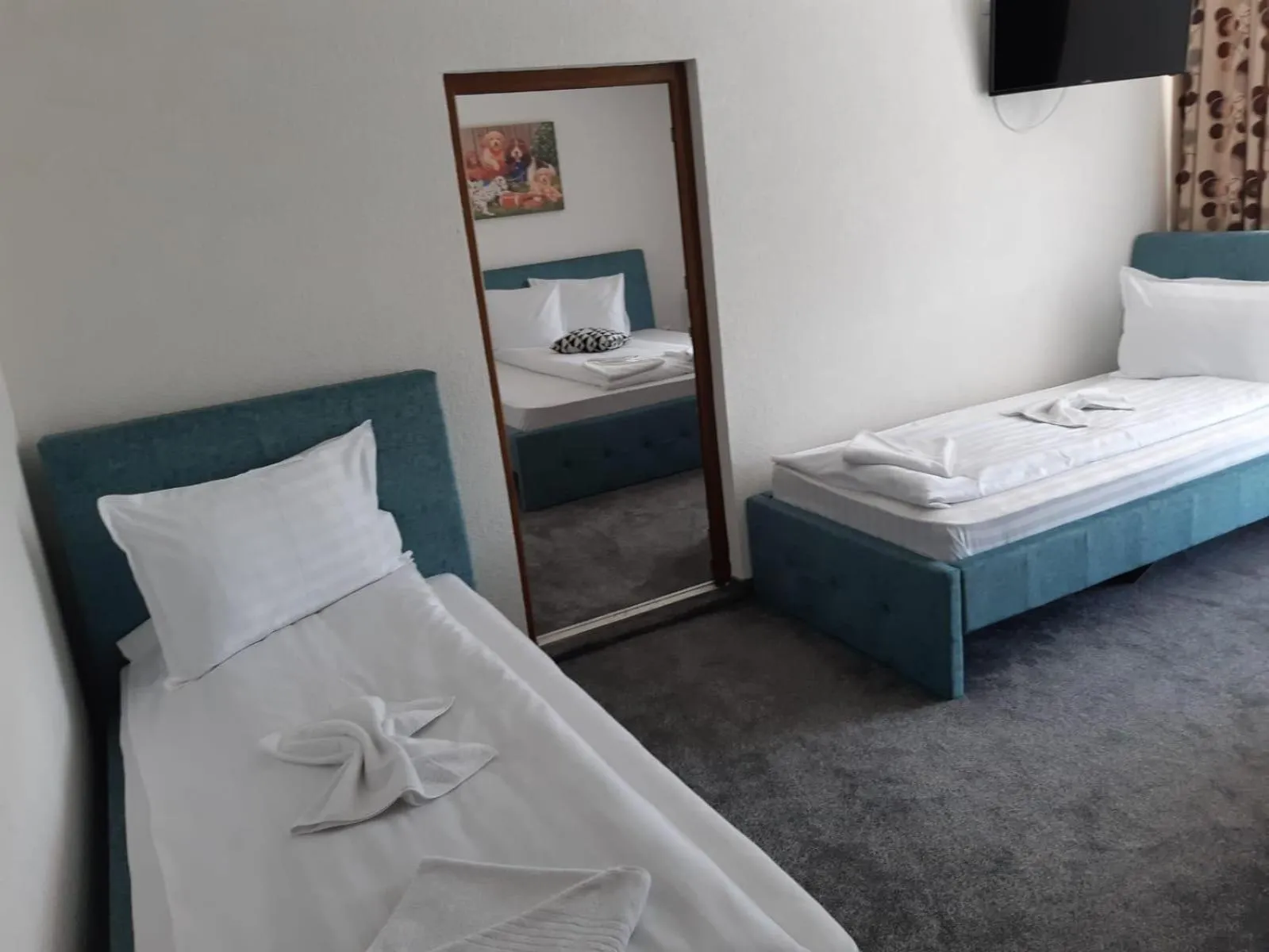 Bed in Pensiunea La Gagea