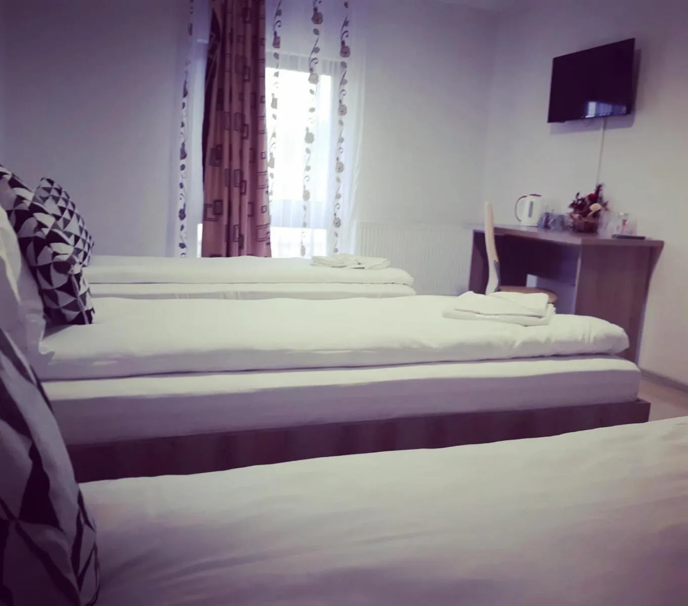 Bed in Pensiunea La Gagea