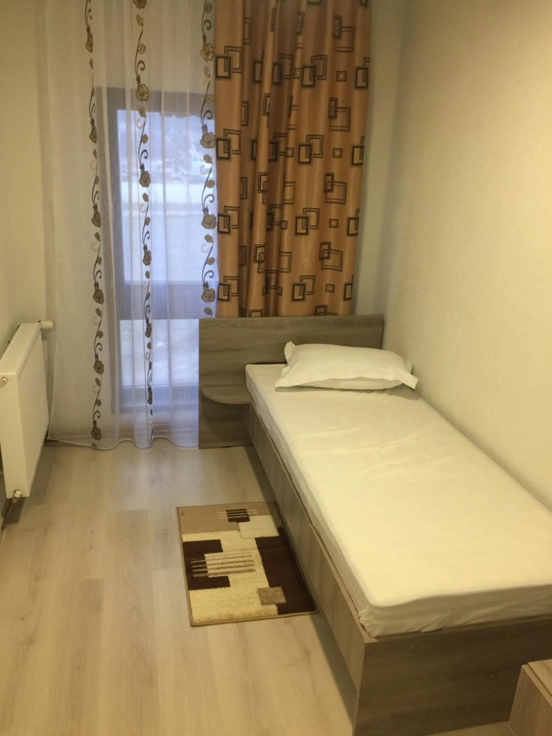 Bed in Pensiunea La Gagea