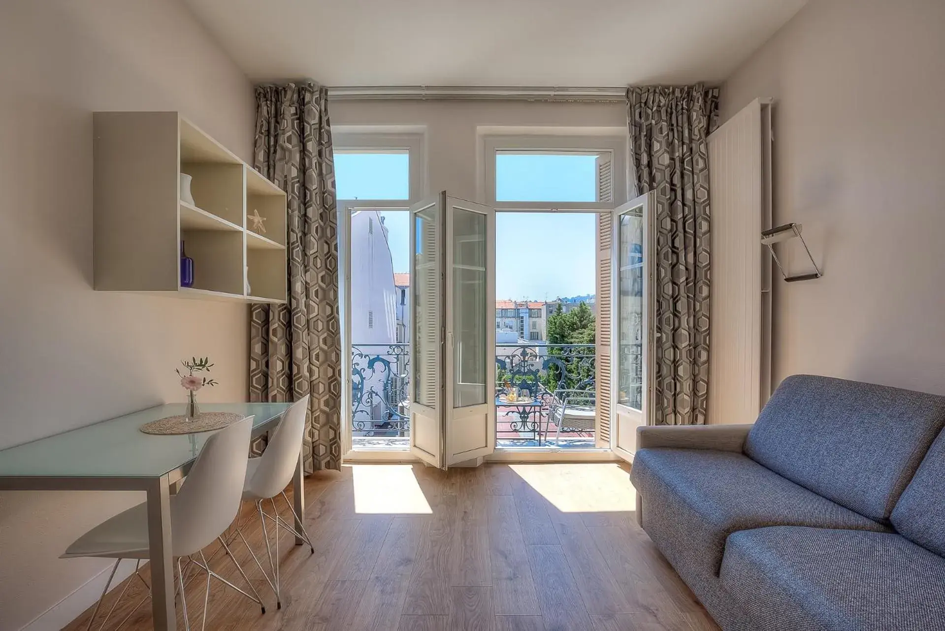 Apartment with Balcony in Maison Lamartine - Nice Apartment with Balcony in Maison Lamartine - Nice