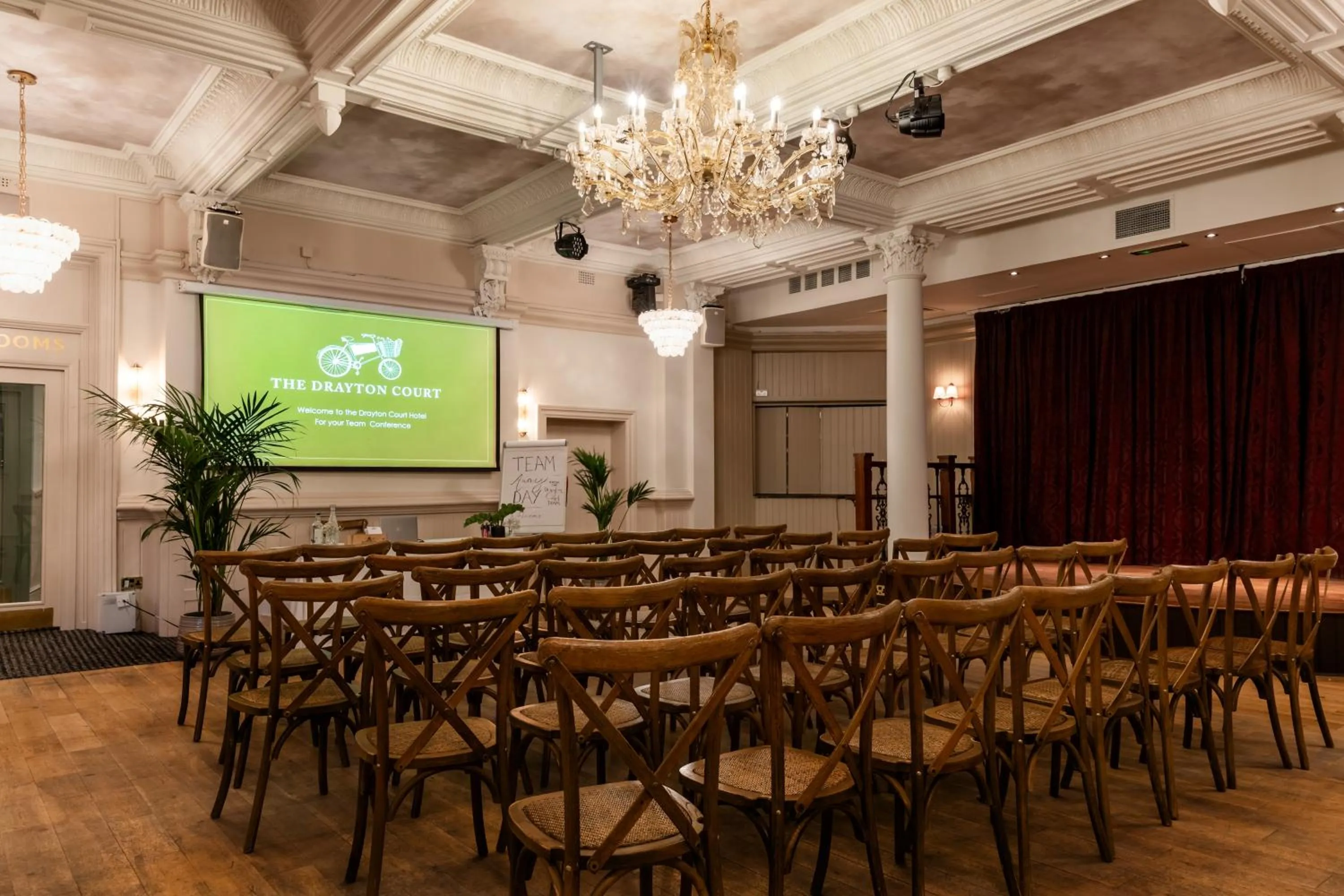 Meeting/conference room in The Drayton Court Hotel