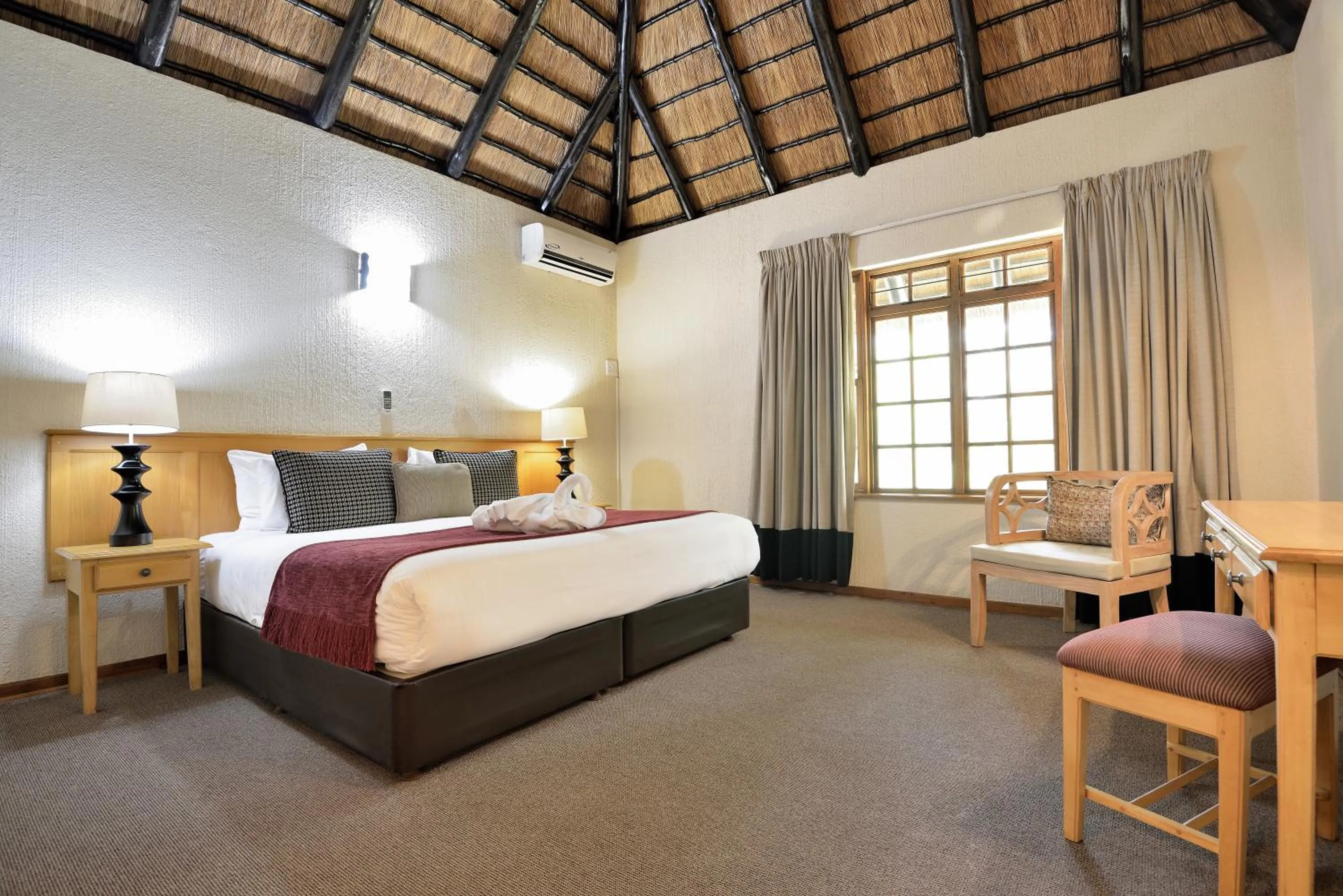 Bedroom, Bed in Kruger Park Lodge