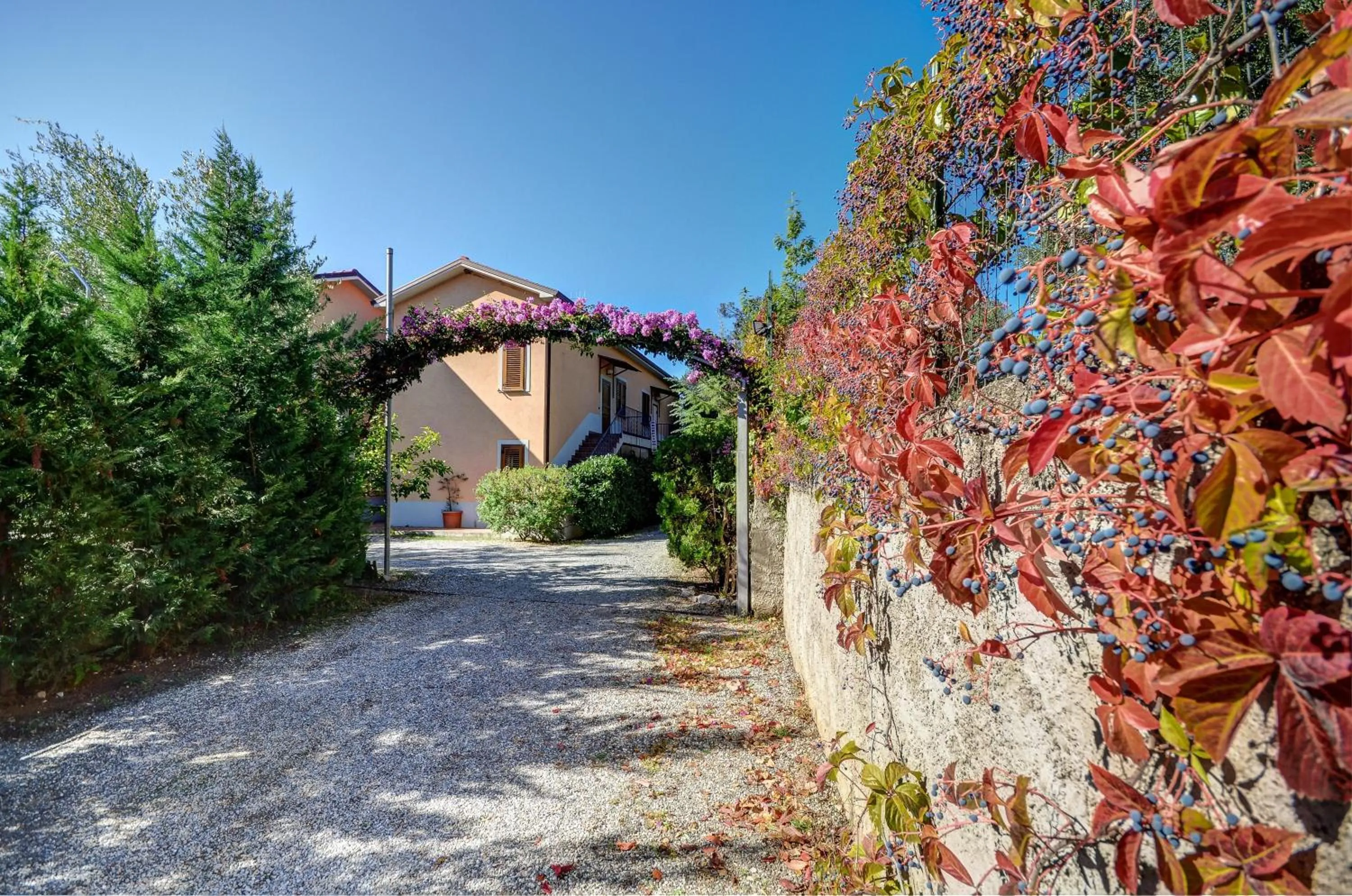 Facade/entrance in Residence Villa Andrea