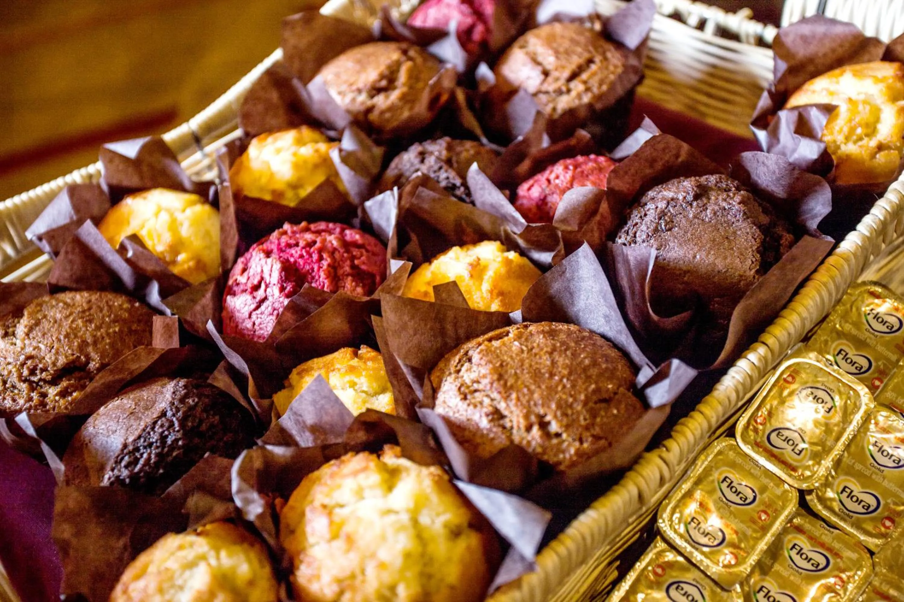 Restaurant/places to eat in Garden Court OR Tambo International Airport