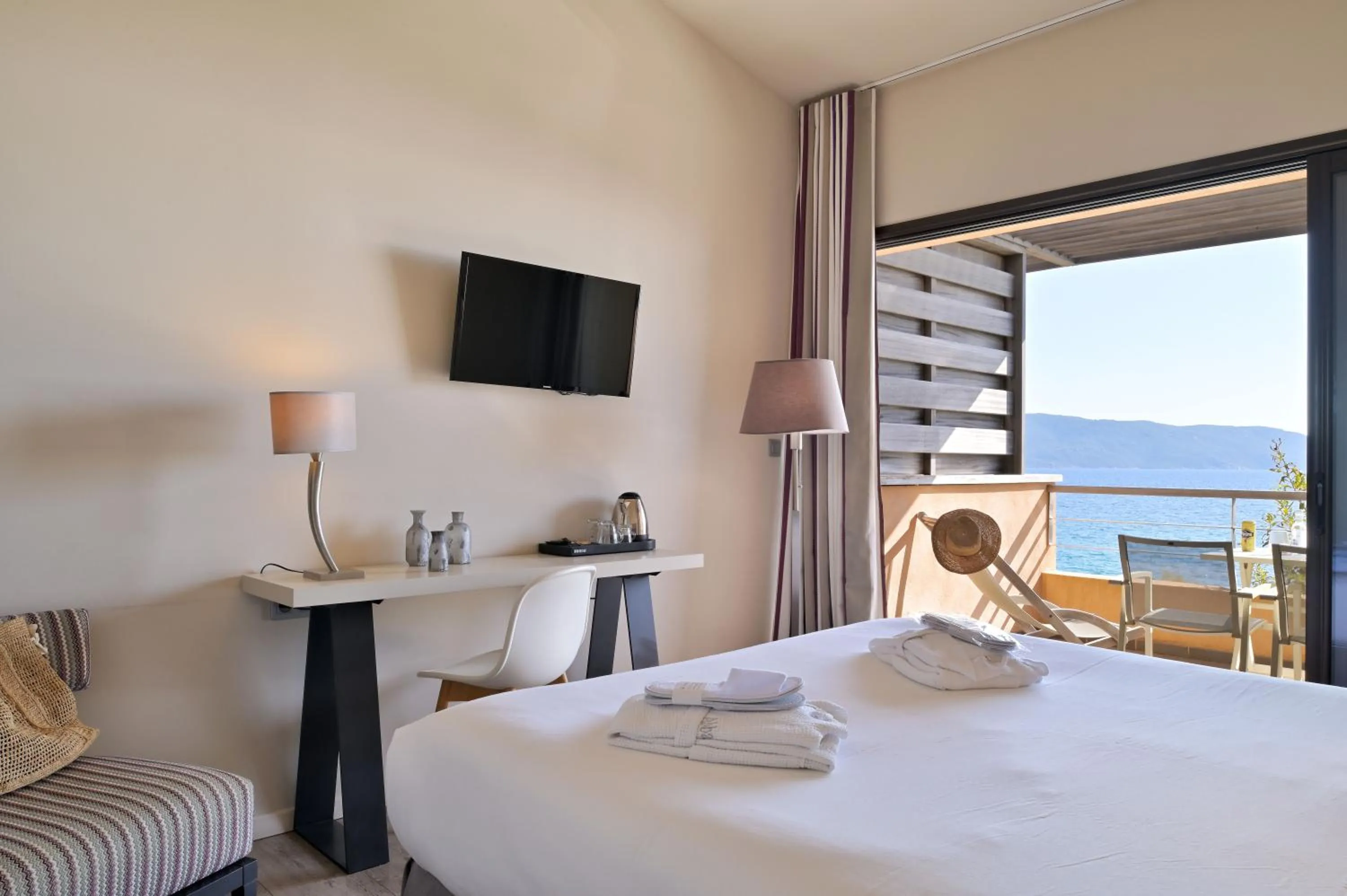 Bed in Hôtel Abbartello