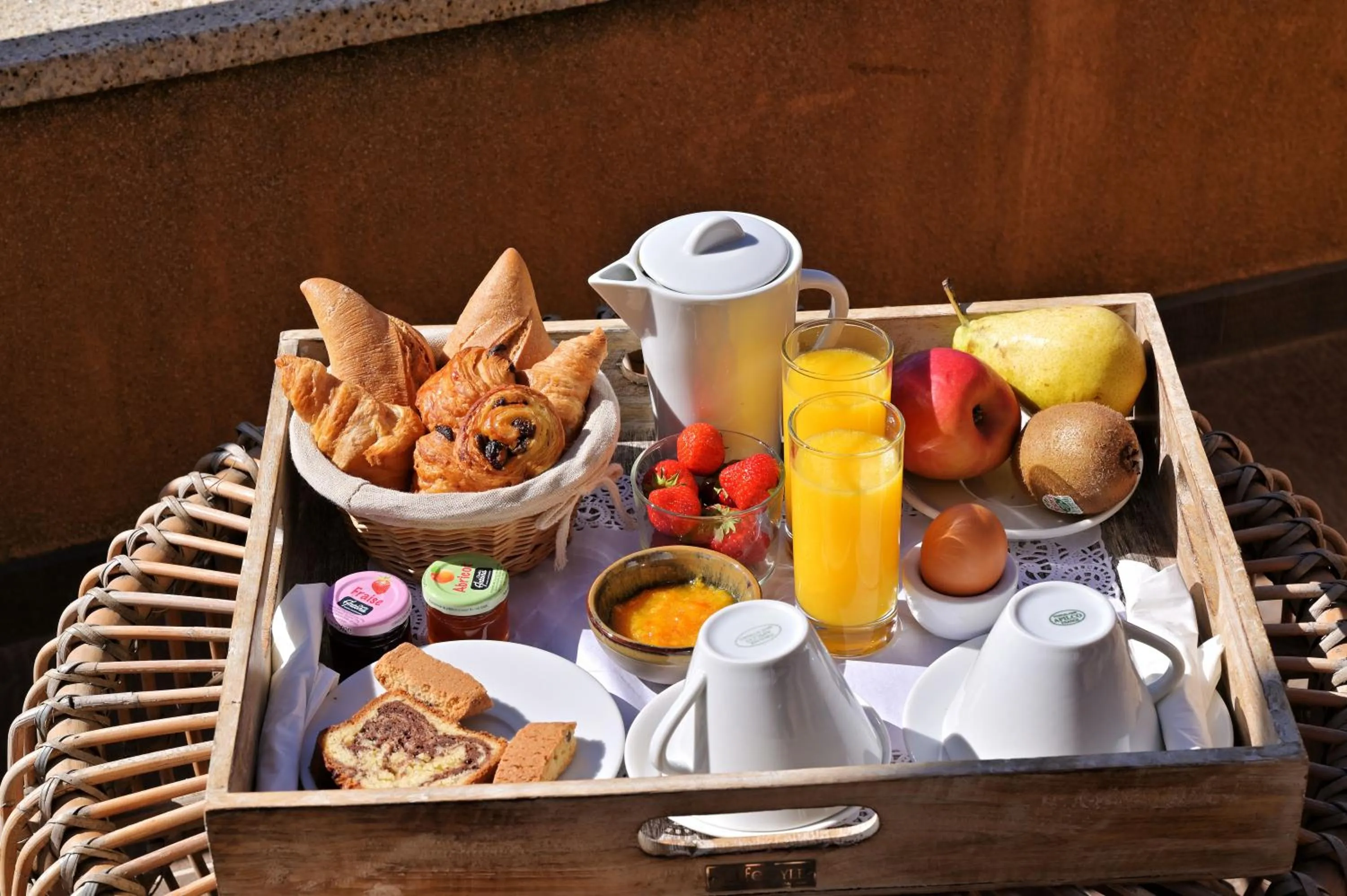 Breakfast in Hôtel Abbartello