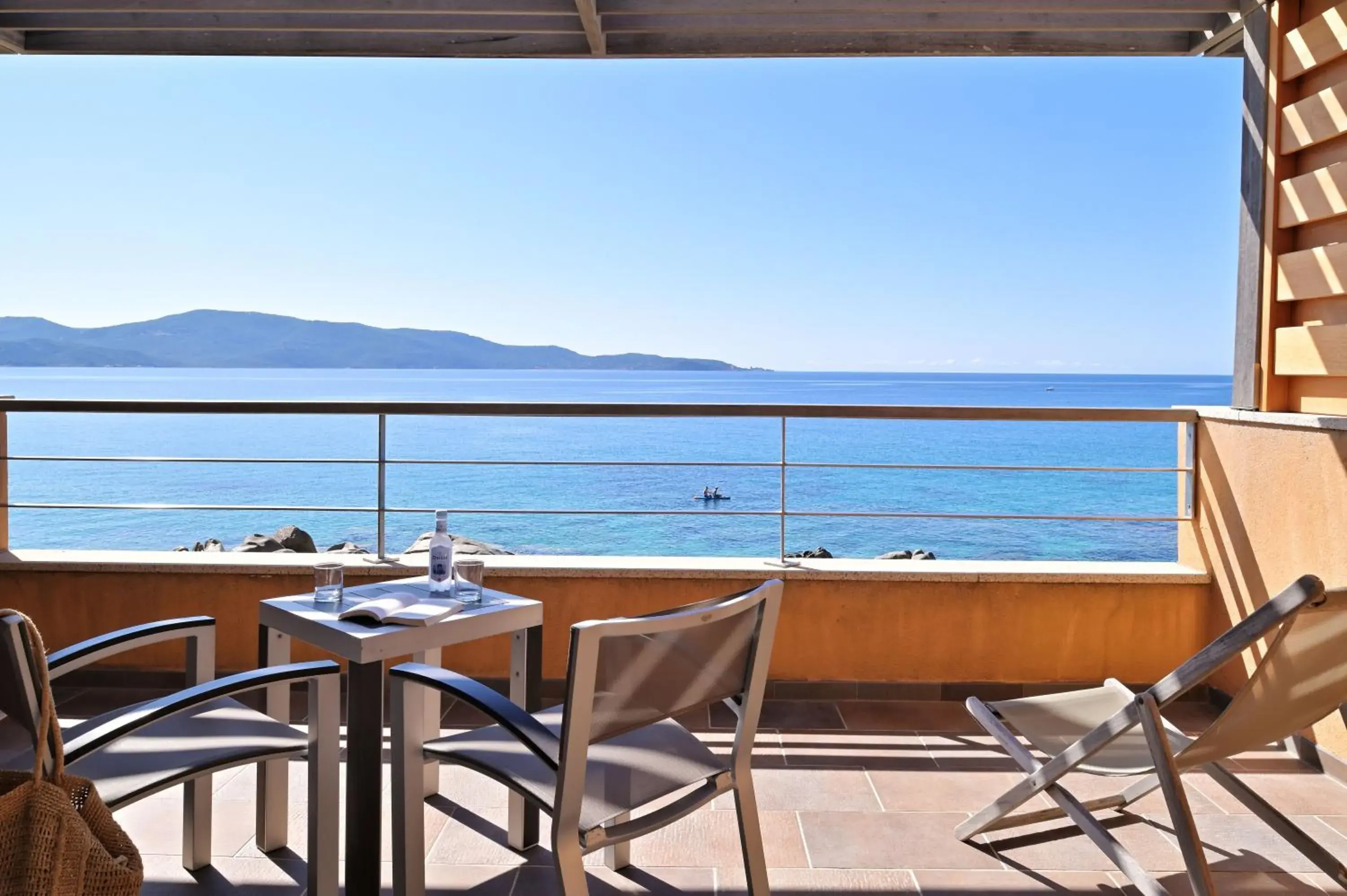 Superior Double Room with Sea View in Hôtel Abbartello Superior Double Room with Sea View in Hôtel Abbartello