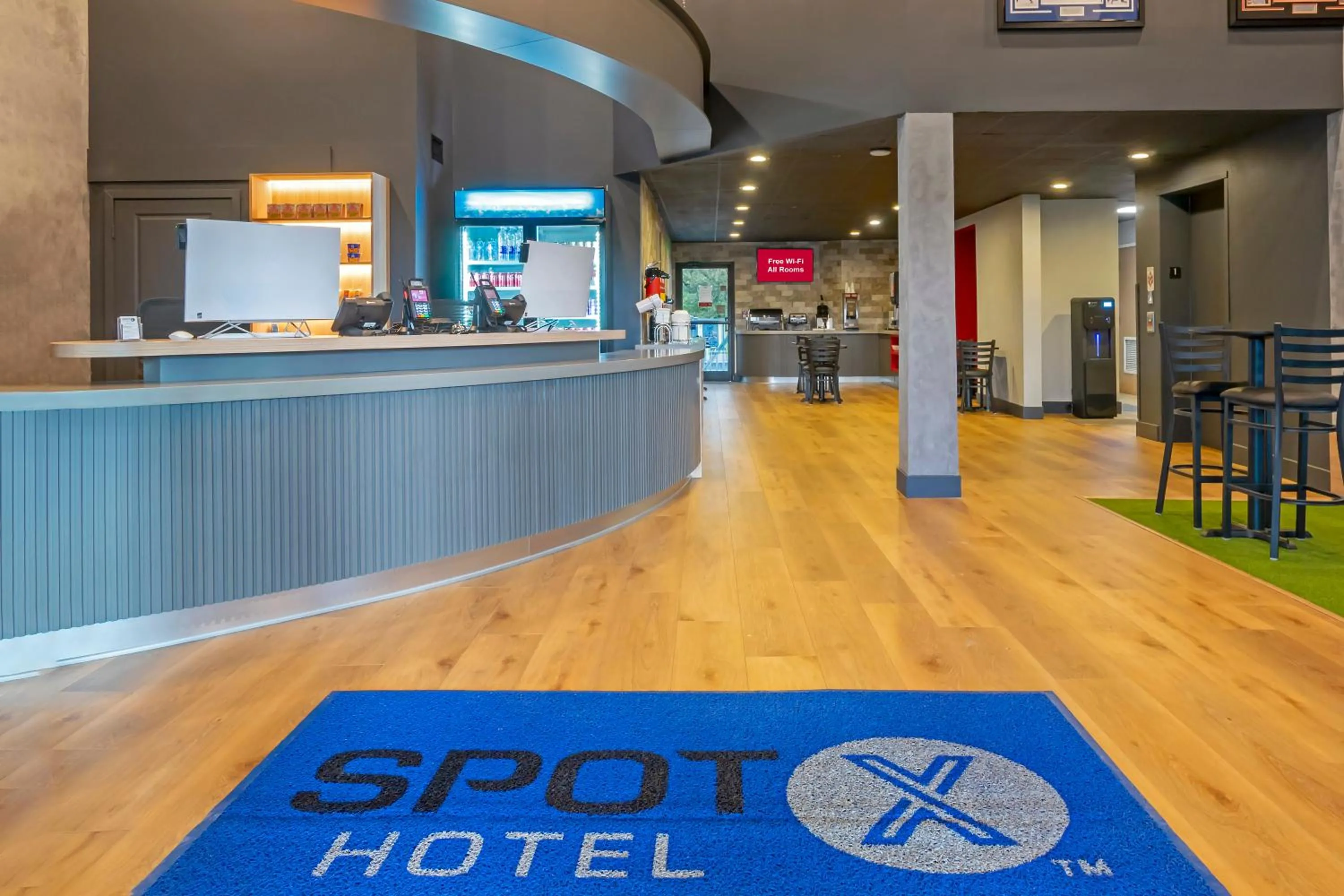 Lobby or reception in SPOT X Hotel Tampa - Wesley Chapel by The Red Collection