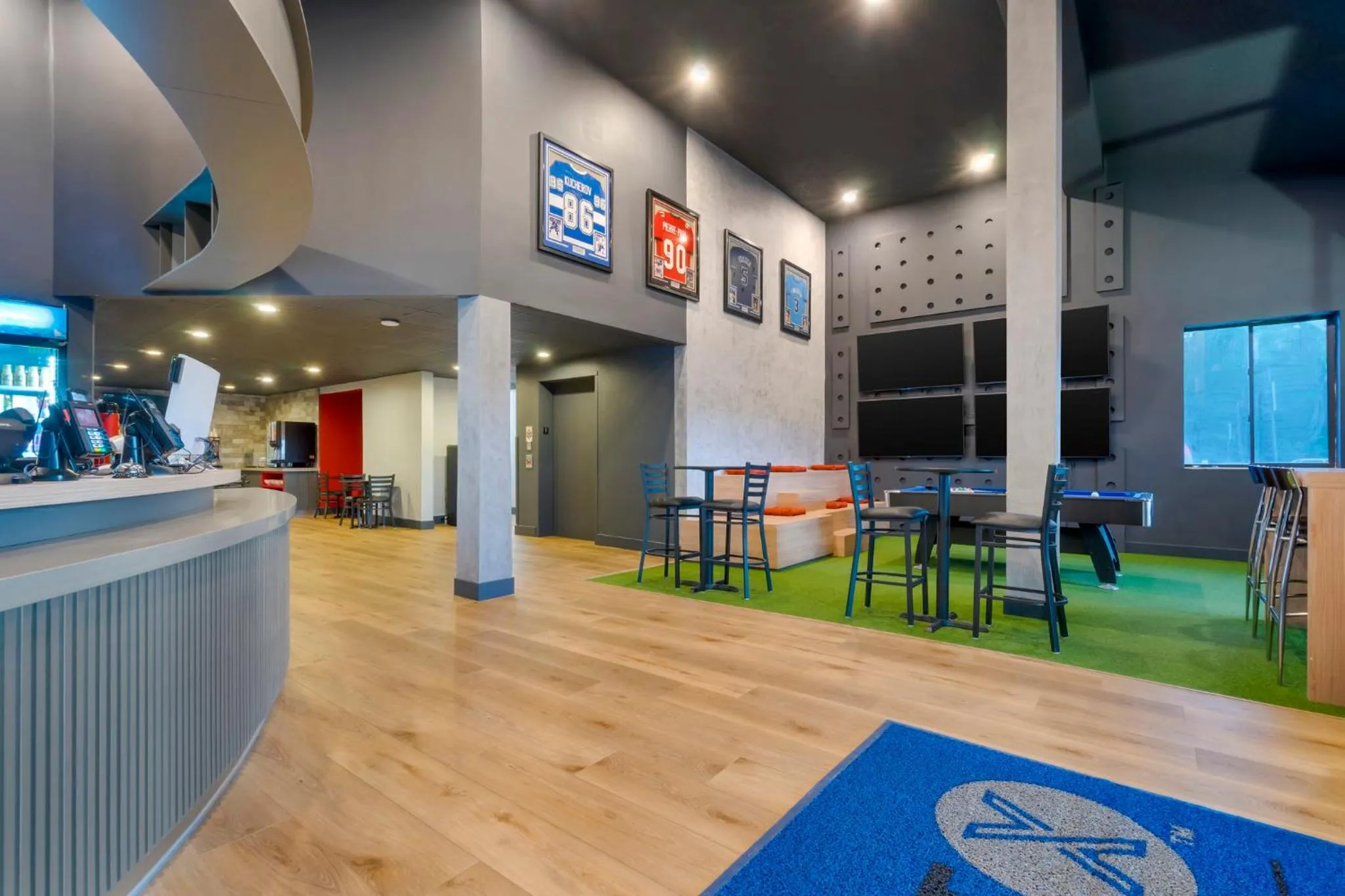 Lobby or reception in SPOT X Hotel Tampa - Wesley Chapel by The Red Collection