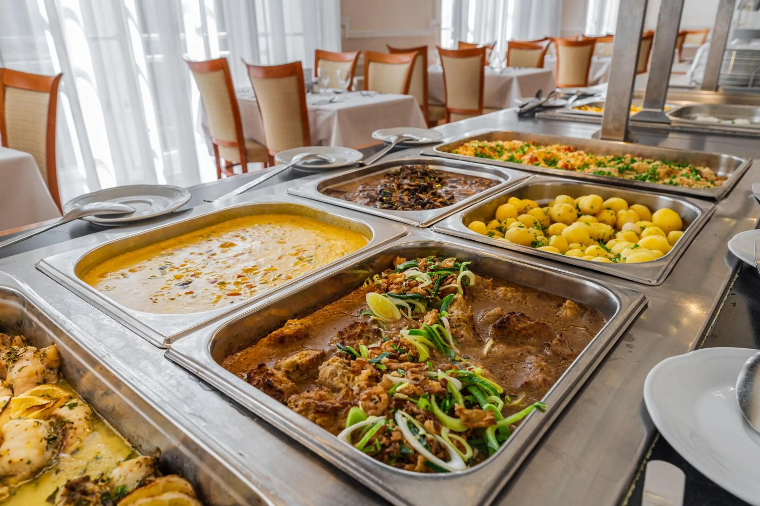 Food and drinks in Hotel Radium Palace