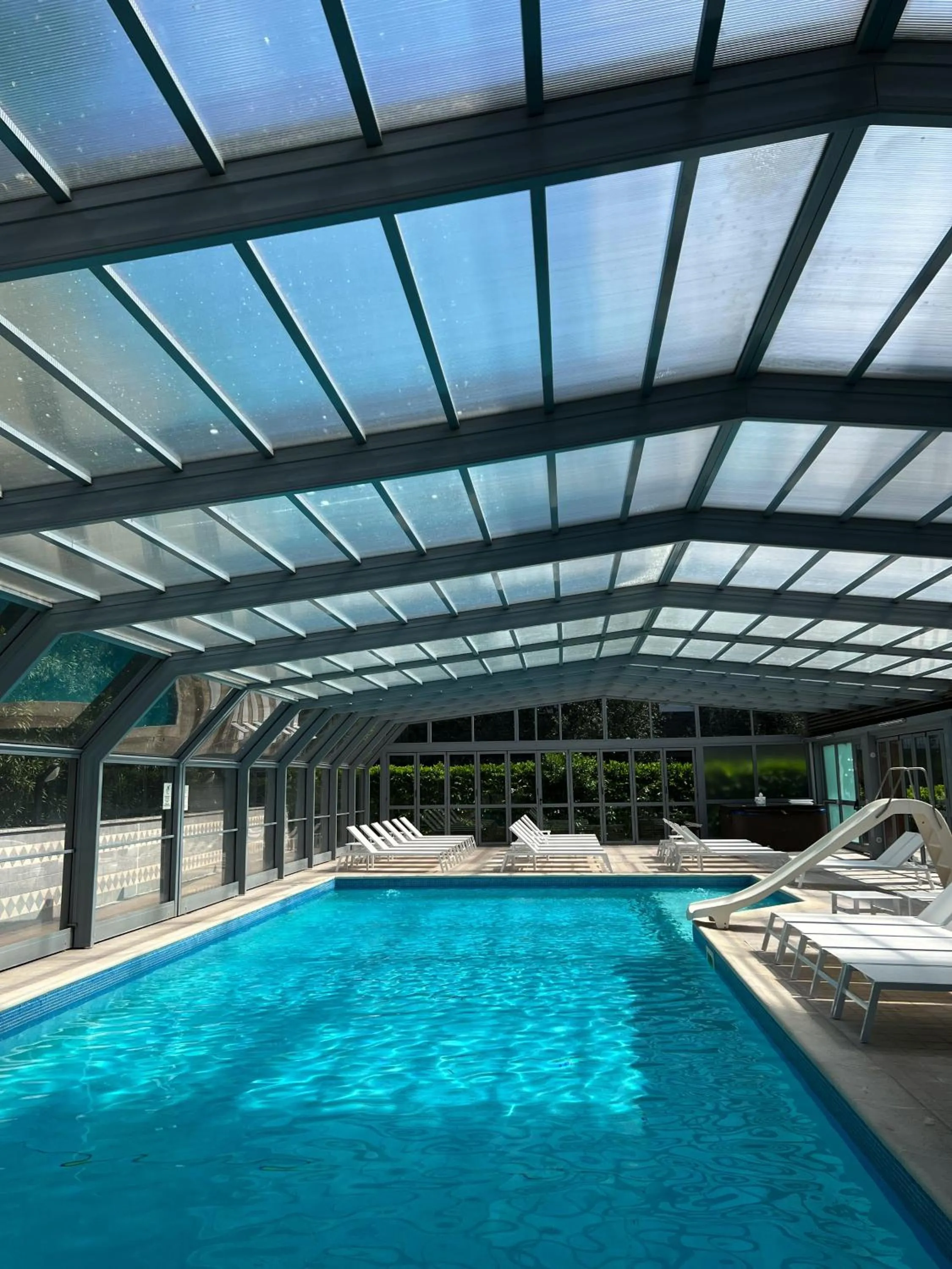 Swimming pool in Hotel Ai Pini