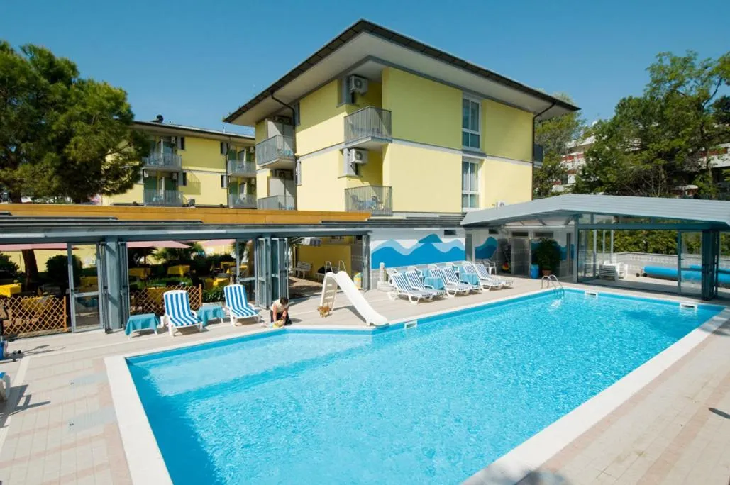 Facade/entrance in Hotel Ai Pini