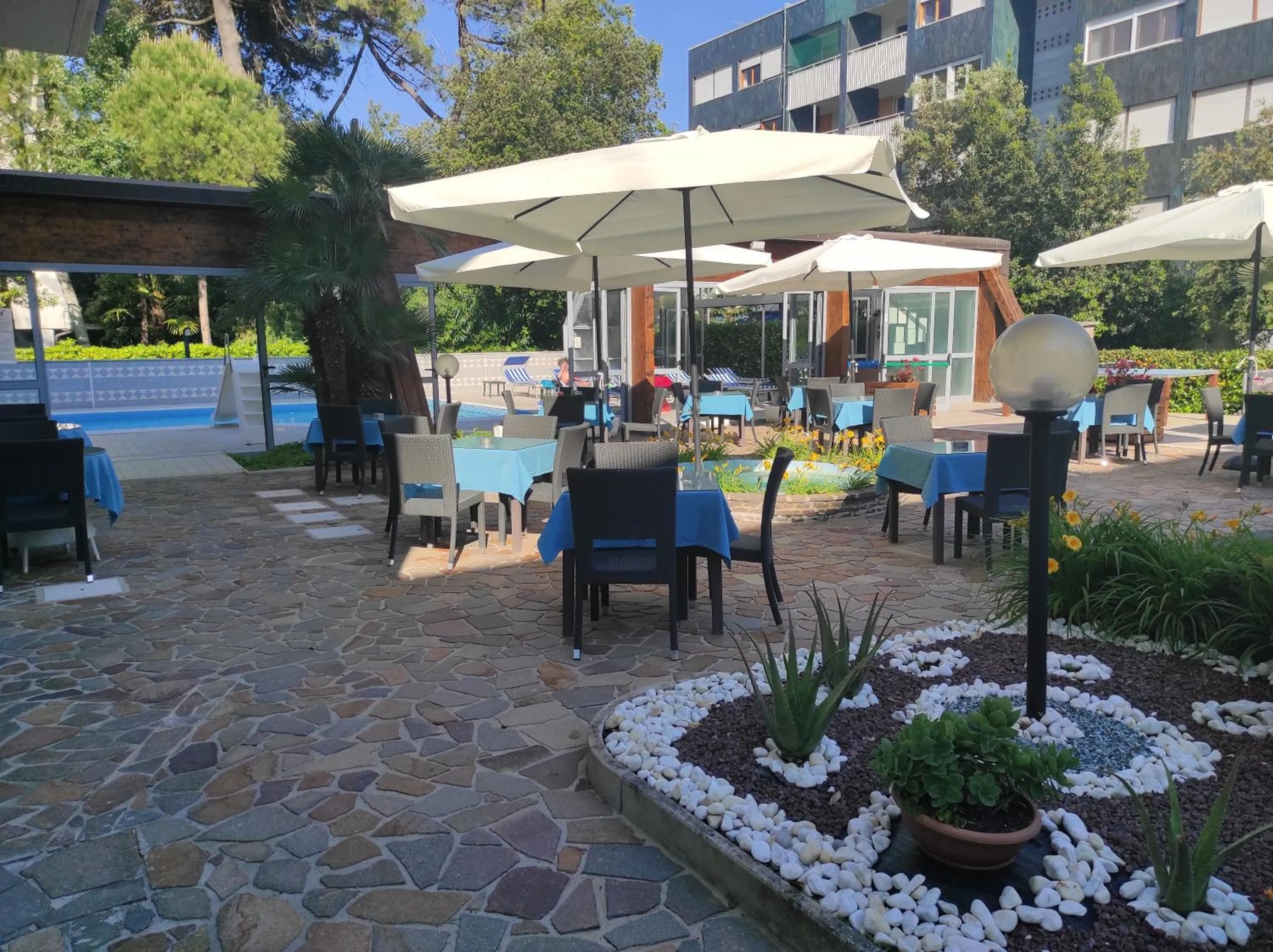 Patio in Hotel Ai Pini