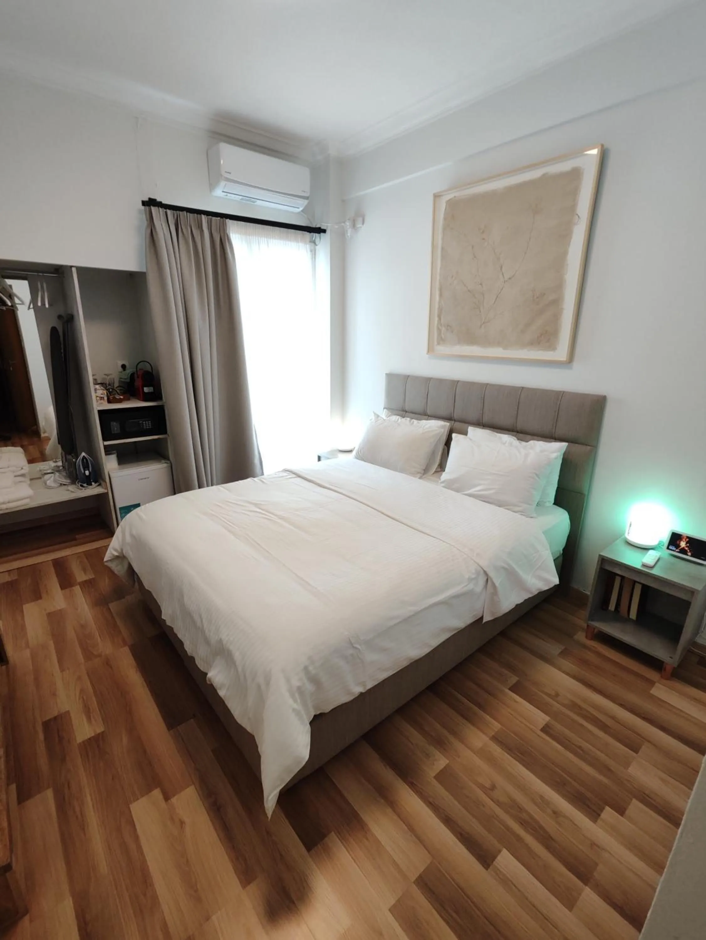 Bedroom, Bed in Ulysses Apartments Acropolis