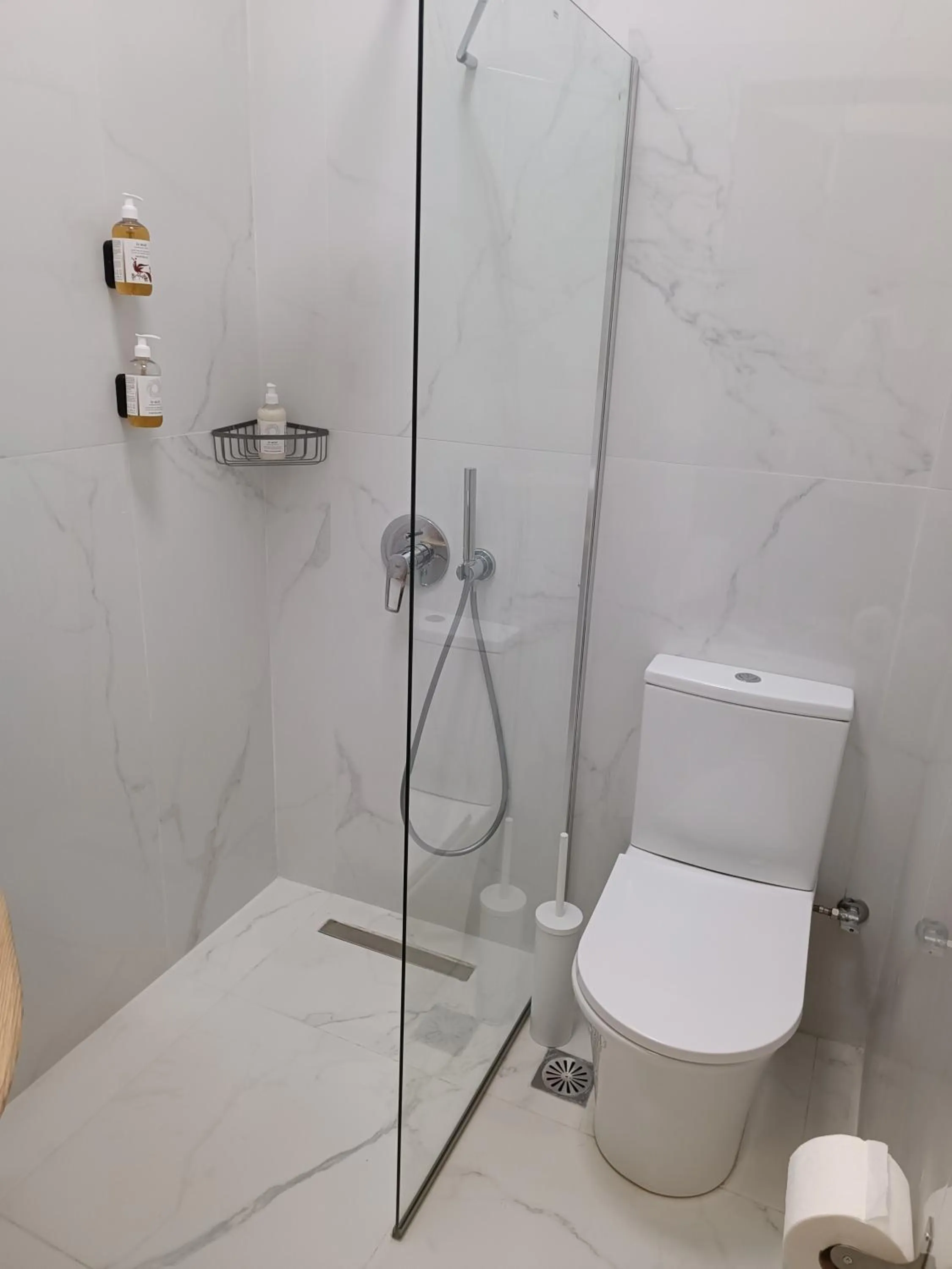 Toilet in Ulysses Apartments Acropolis