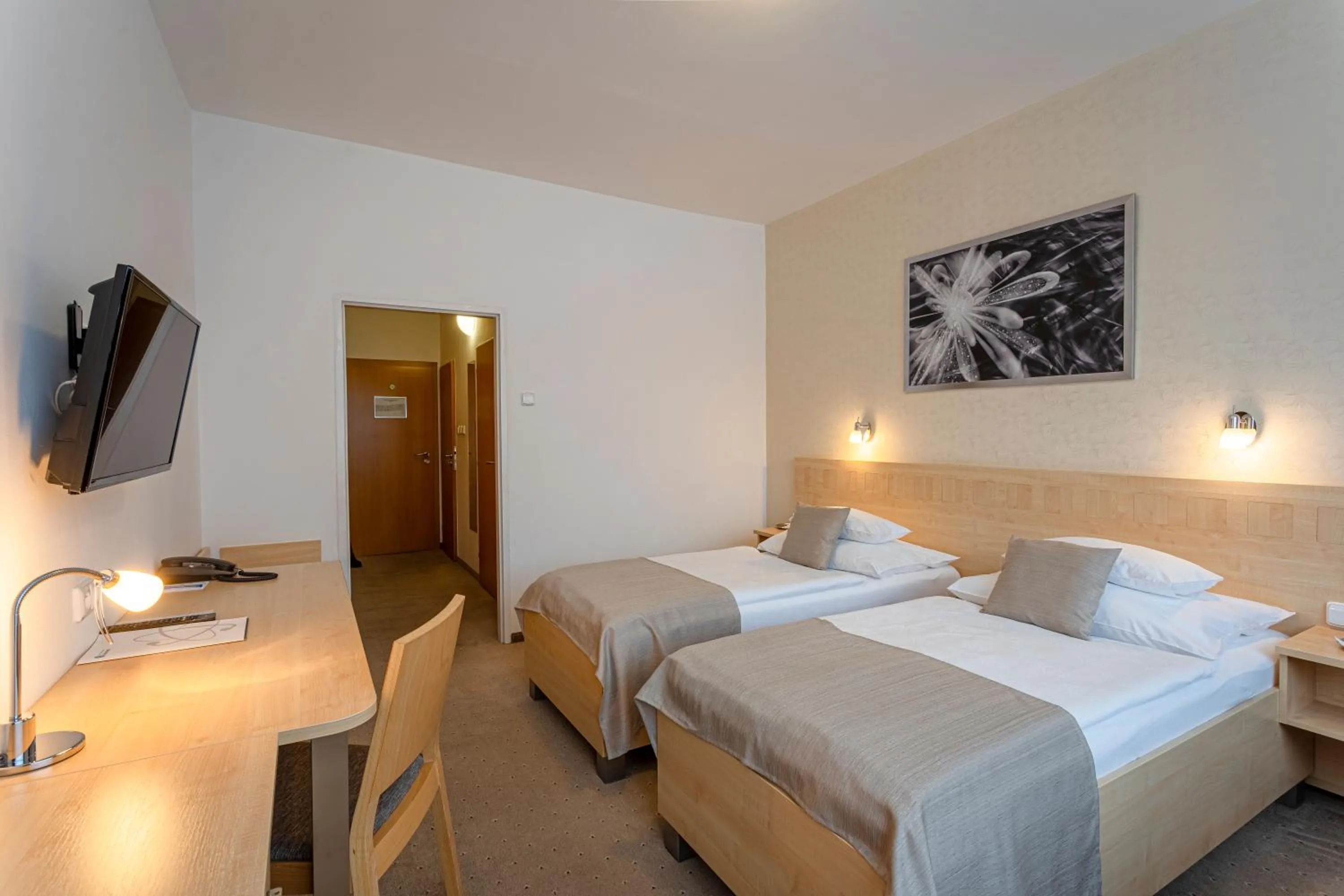 Bed in Hotel Běhounek