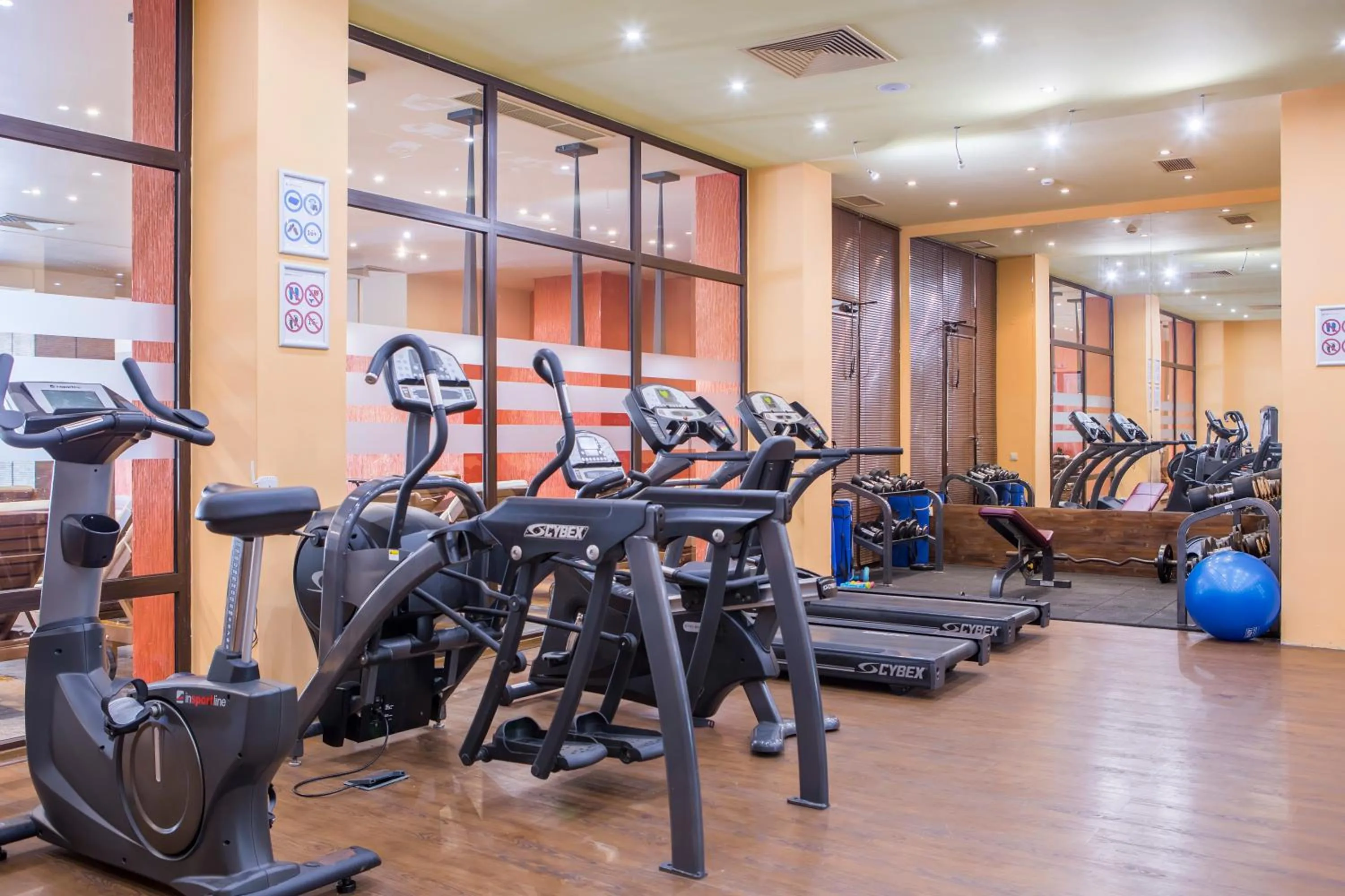 Activities in Barcelo Royal Beach - All Inclusive