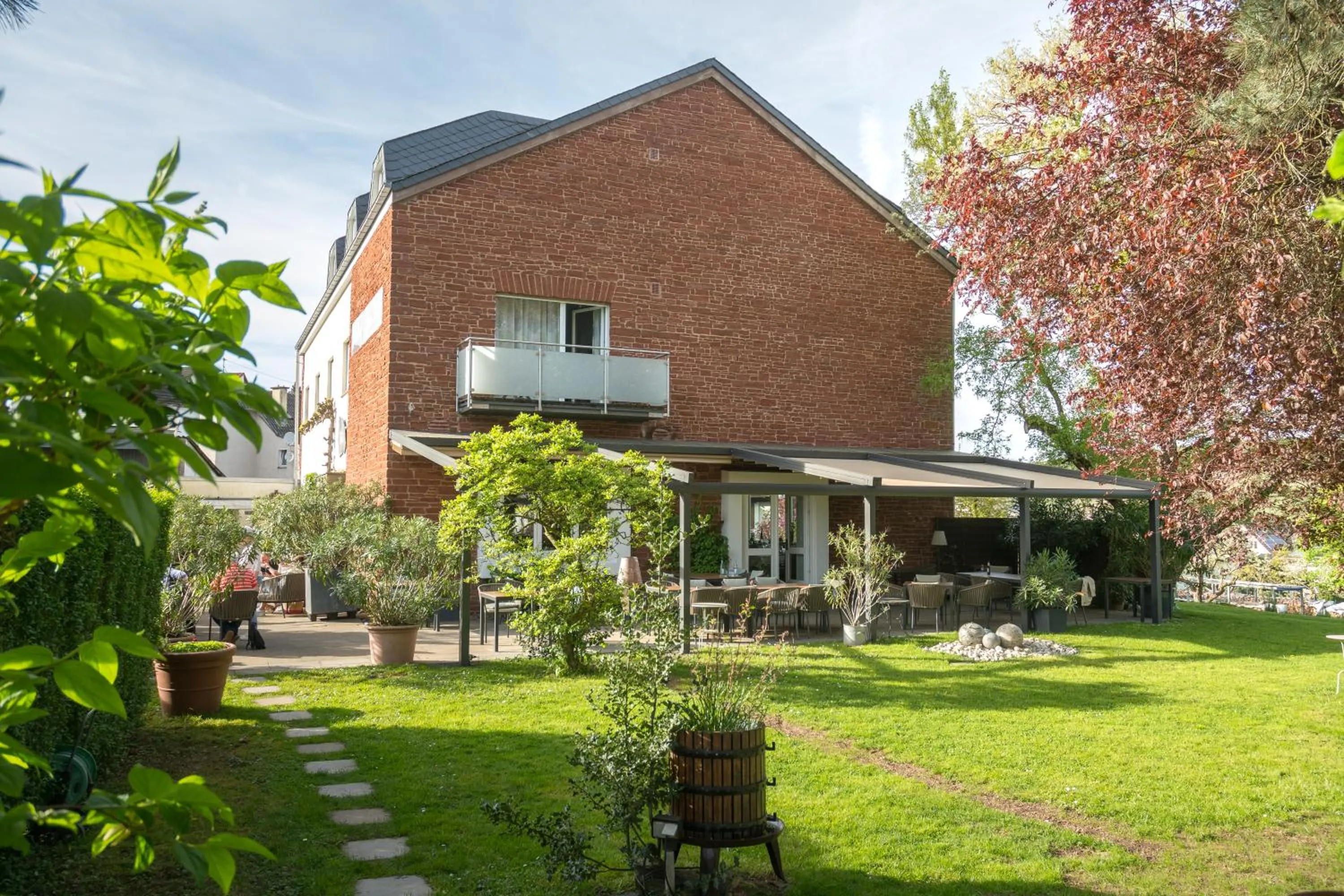 Property building in Weinhotel Ayler Kupp