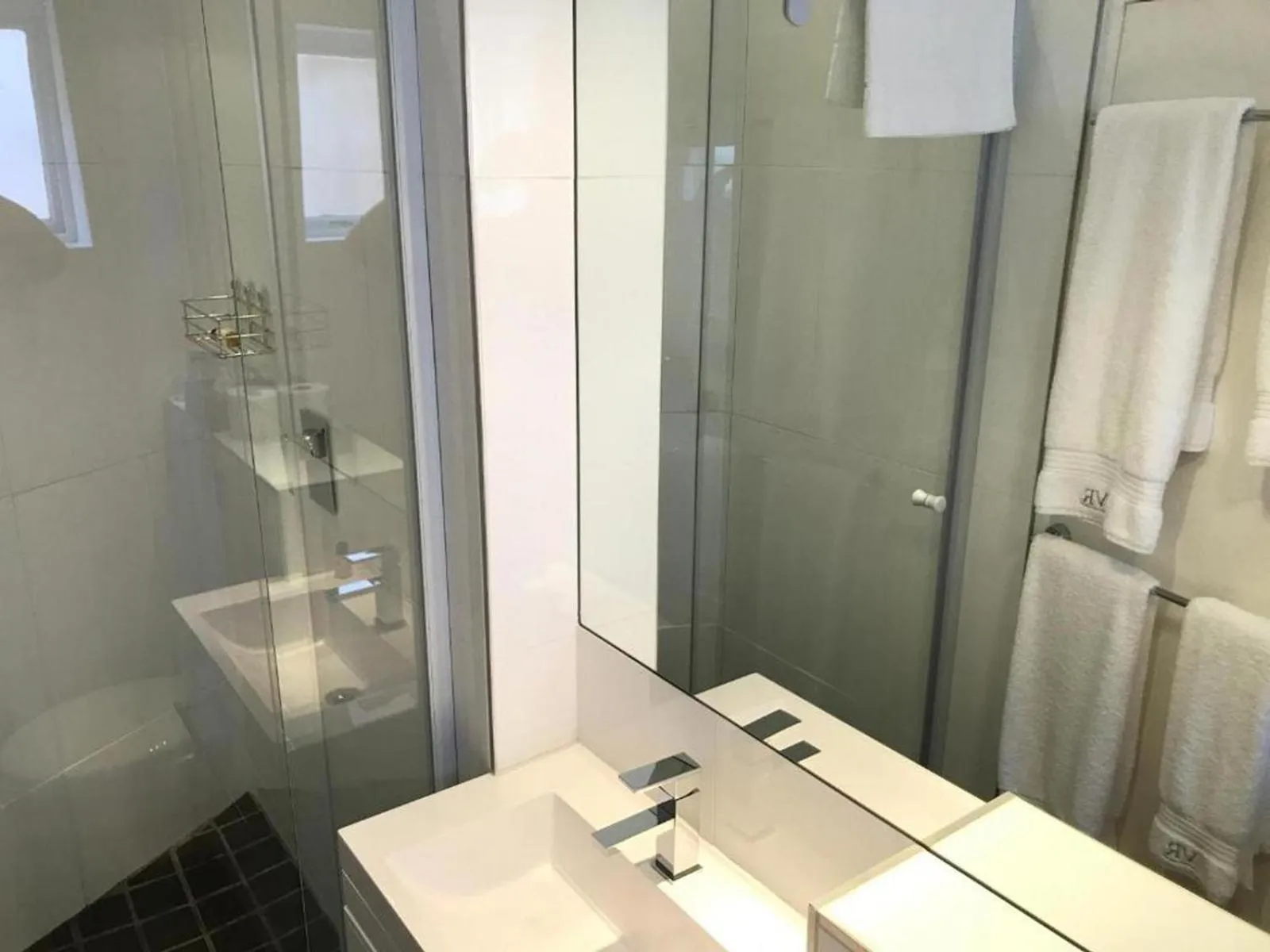 Bathroom in The Villa Rosa Hotel & Self-catering Apartments