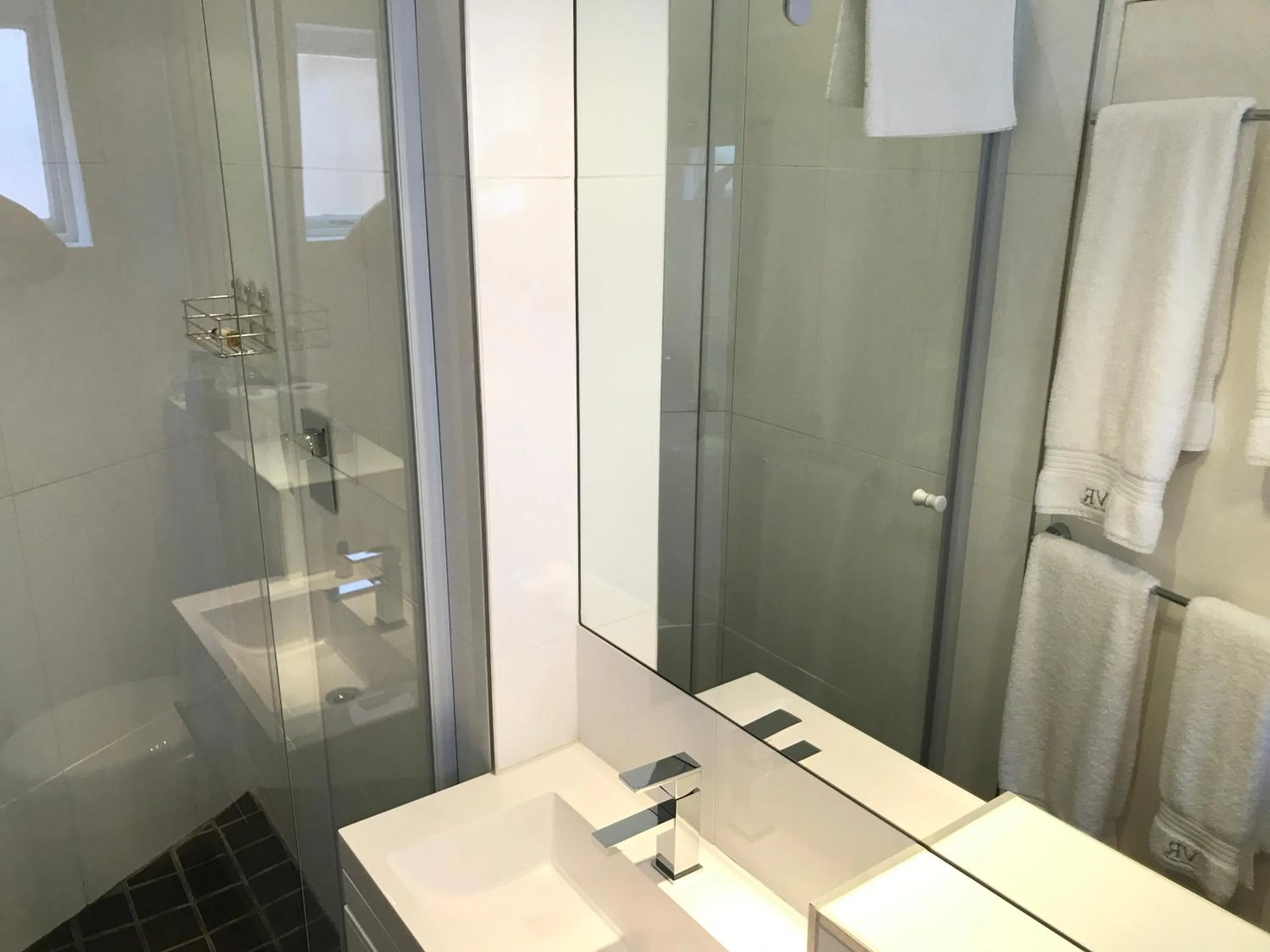 Bathroom in The Villa Rosa Hotel & Self-catering Apartments