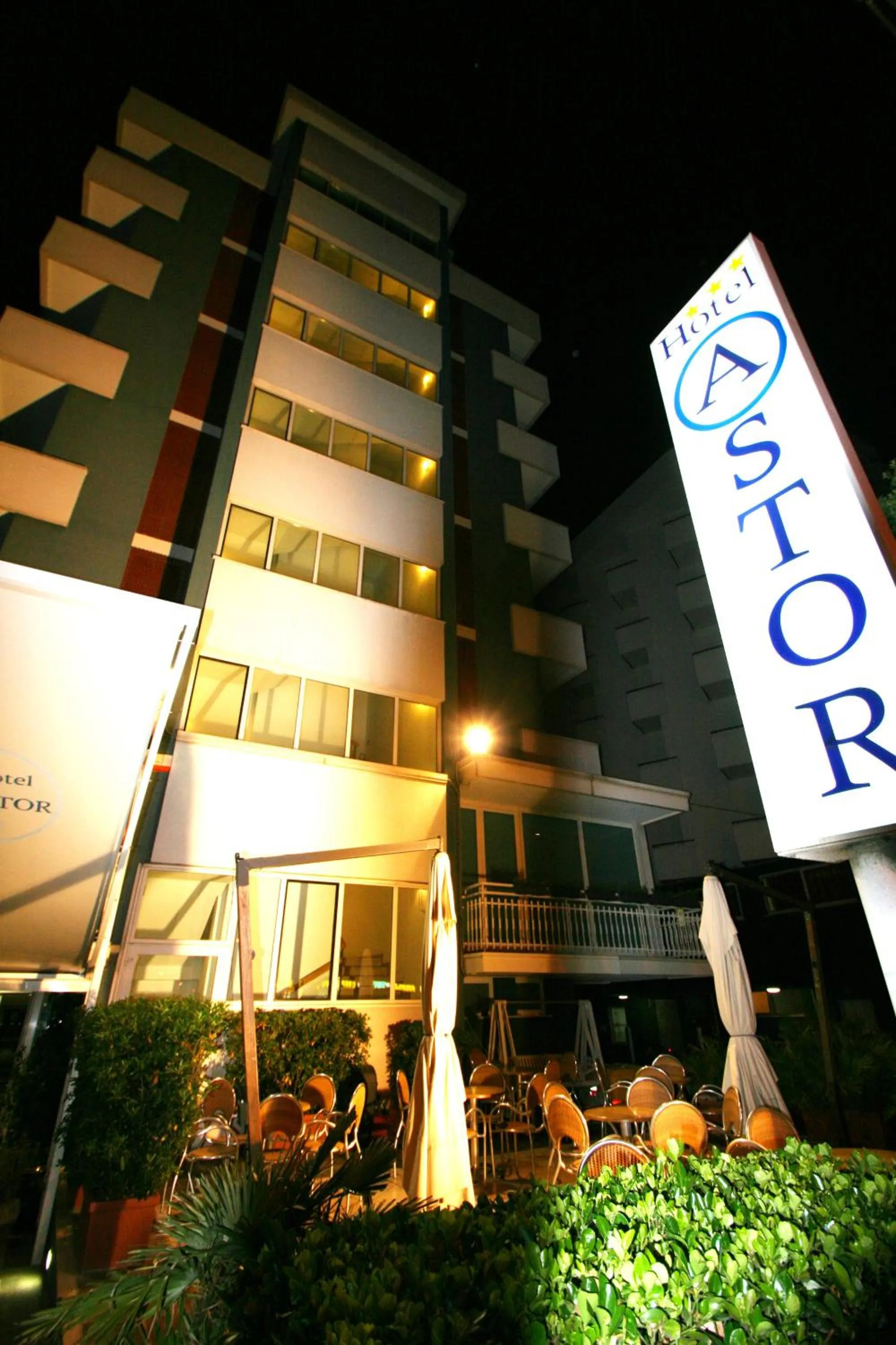 Property building in Hotel Astor