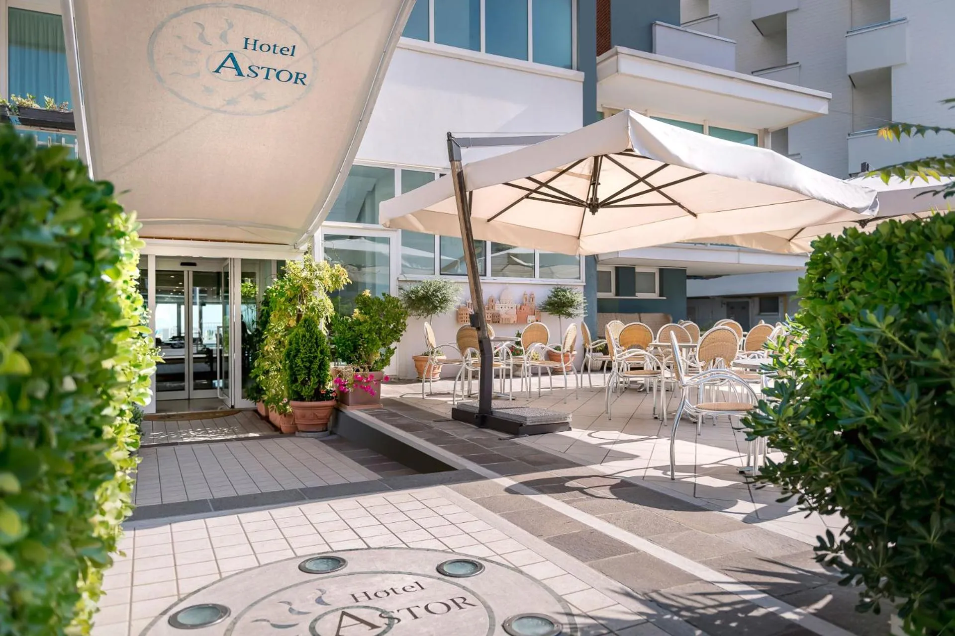 Garden in Hotel Astor