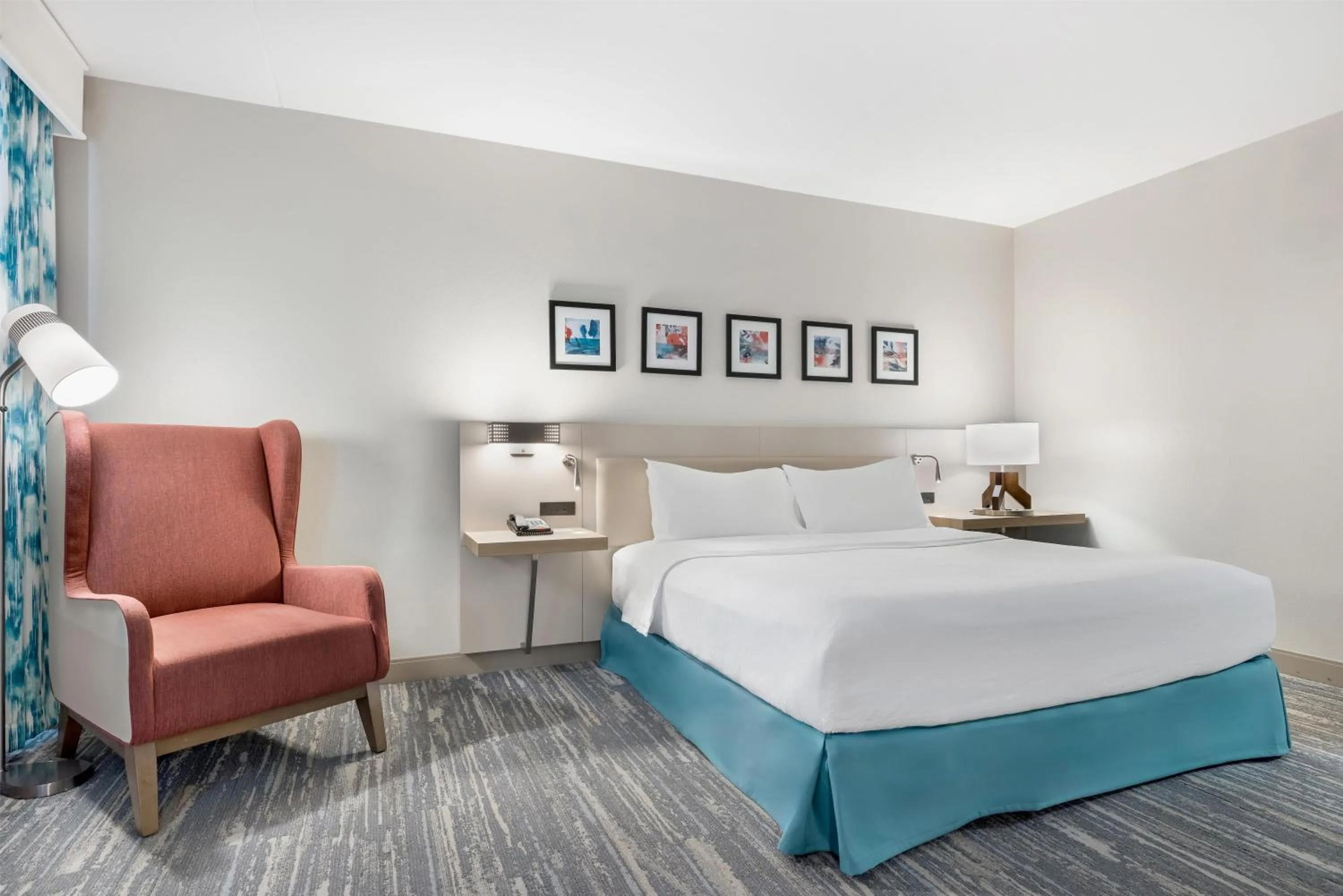 Bed in Hilton Garden Inn Mystic/Groton