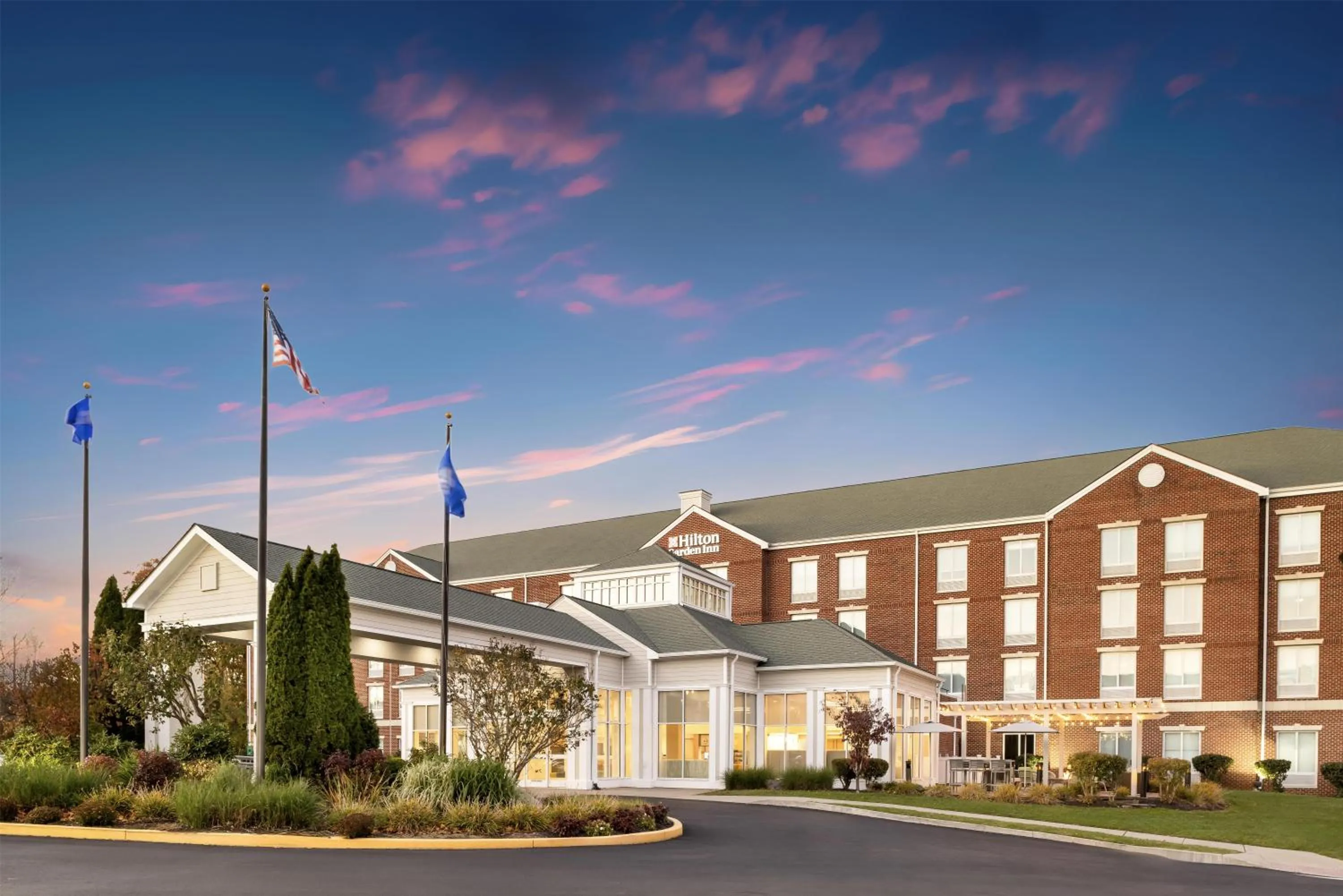 Property building in Hilton Garden Inn Mystic/Groton