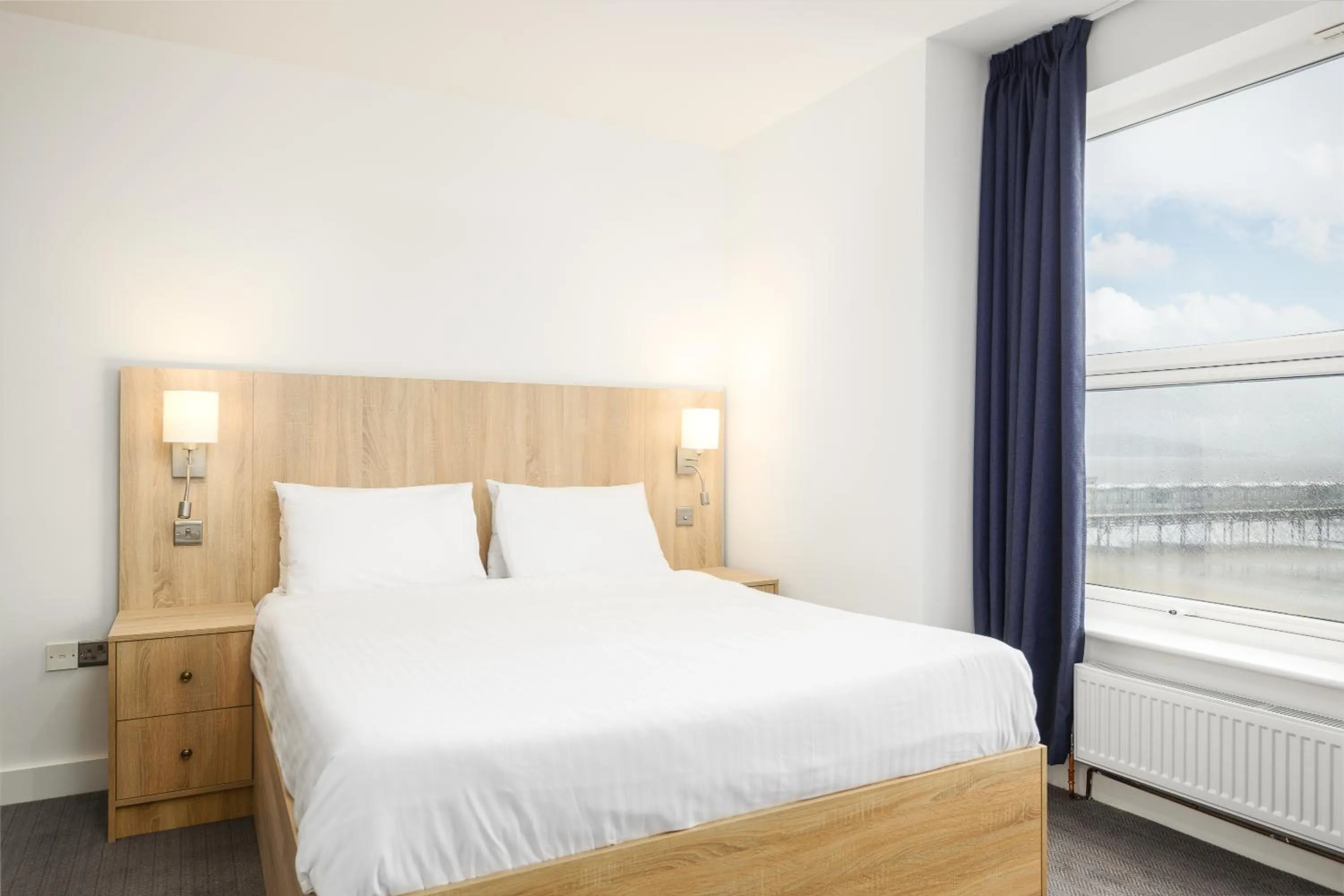 Bed in The Sandringham Hotel