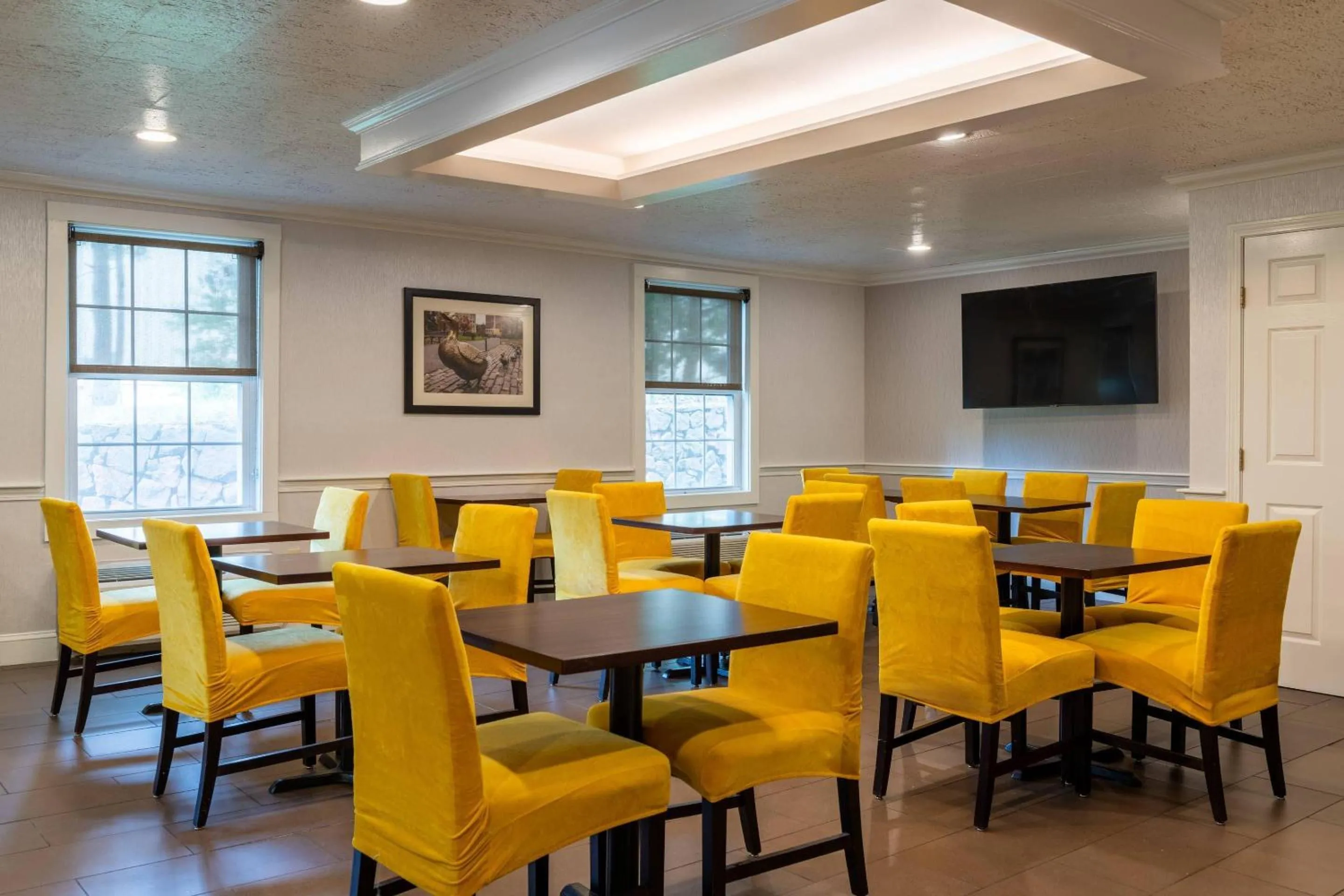 Breakfast in Comfort Inn Rockland - Boston