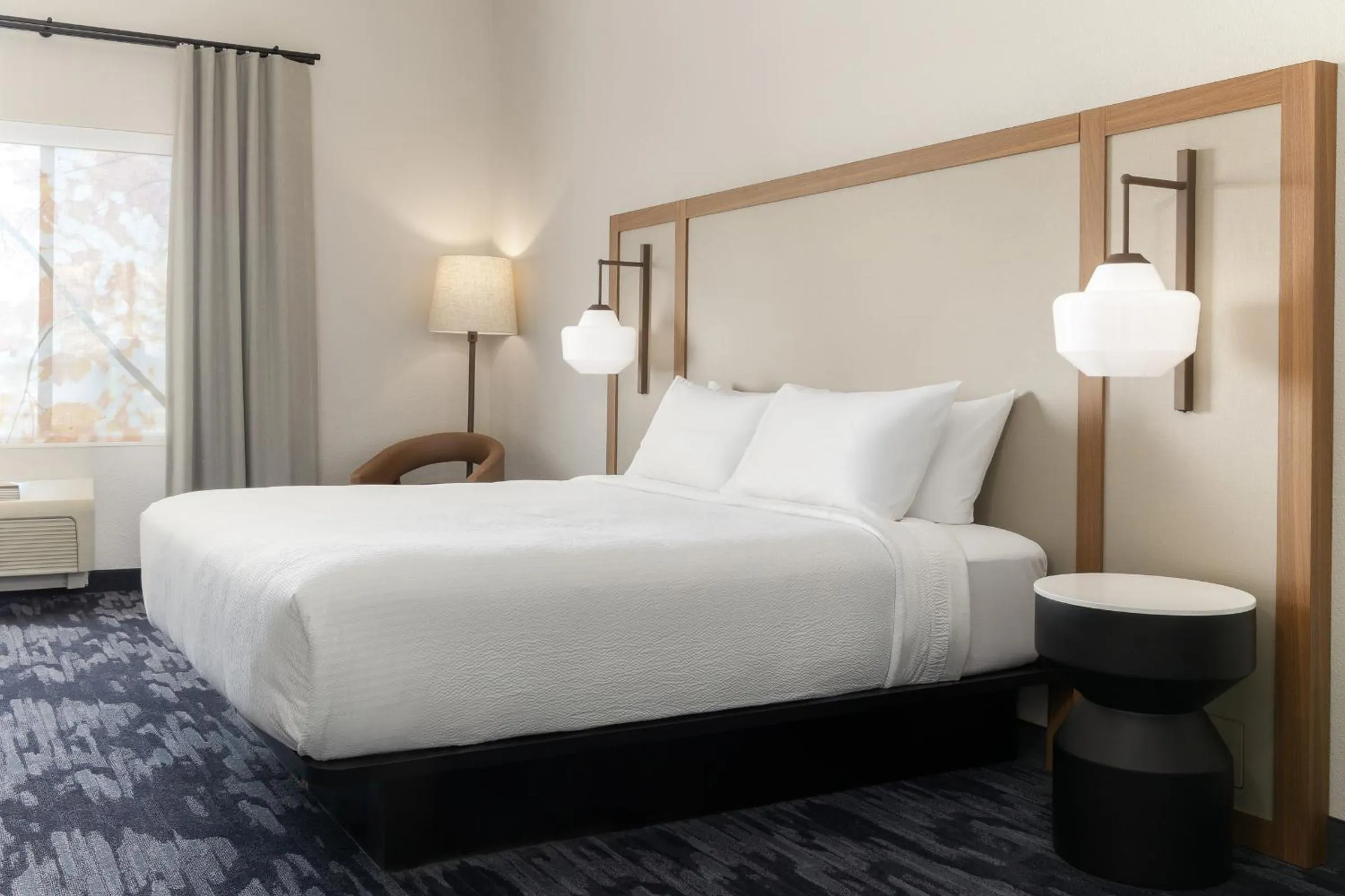 Bed in Fairfield by Marriott Inn & Suites Spokane Airport