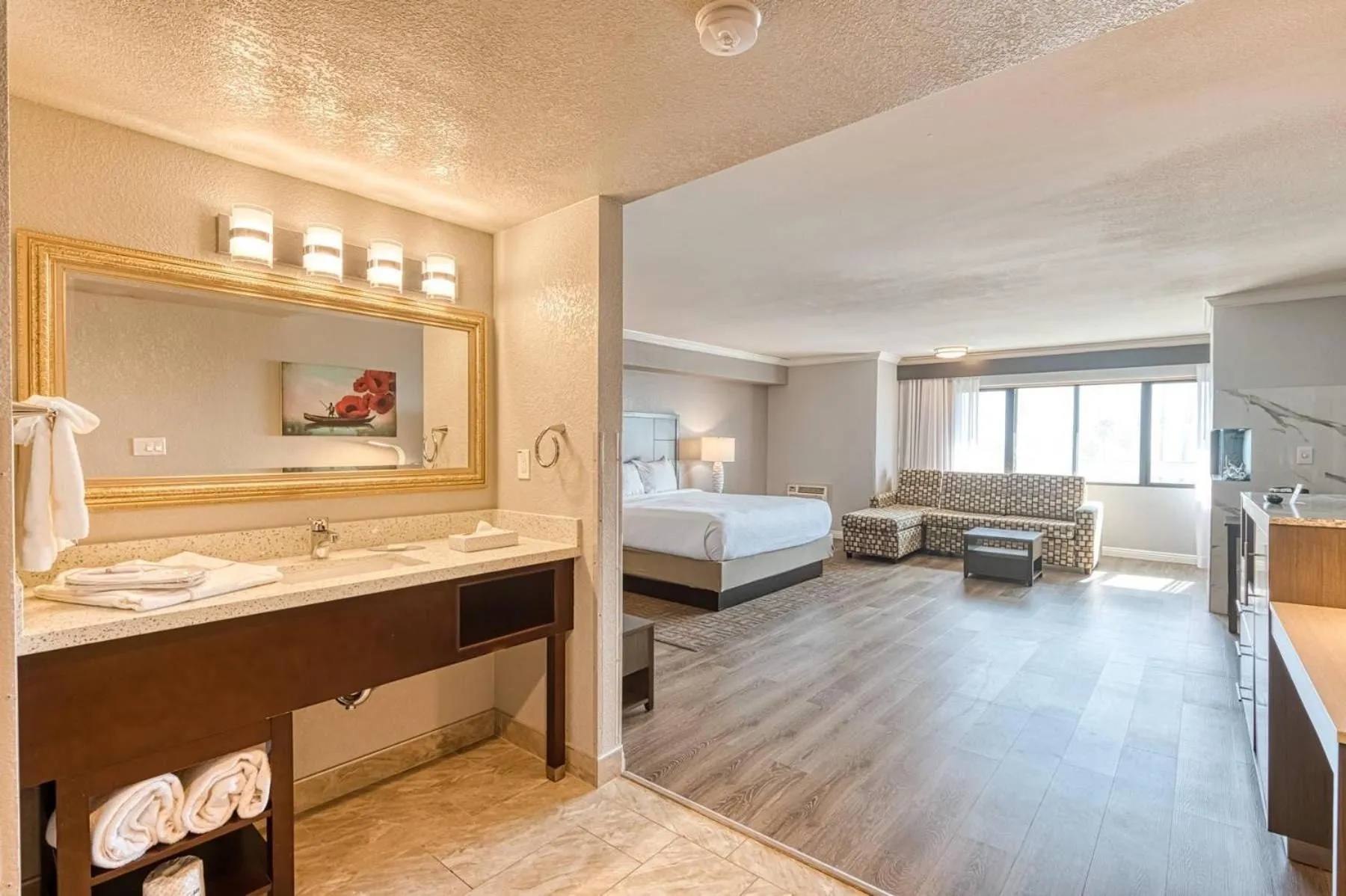 Bedroom, Bed in Amanzi Hotel, an Ascend Collection Hotel