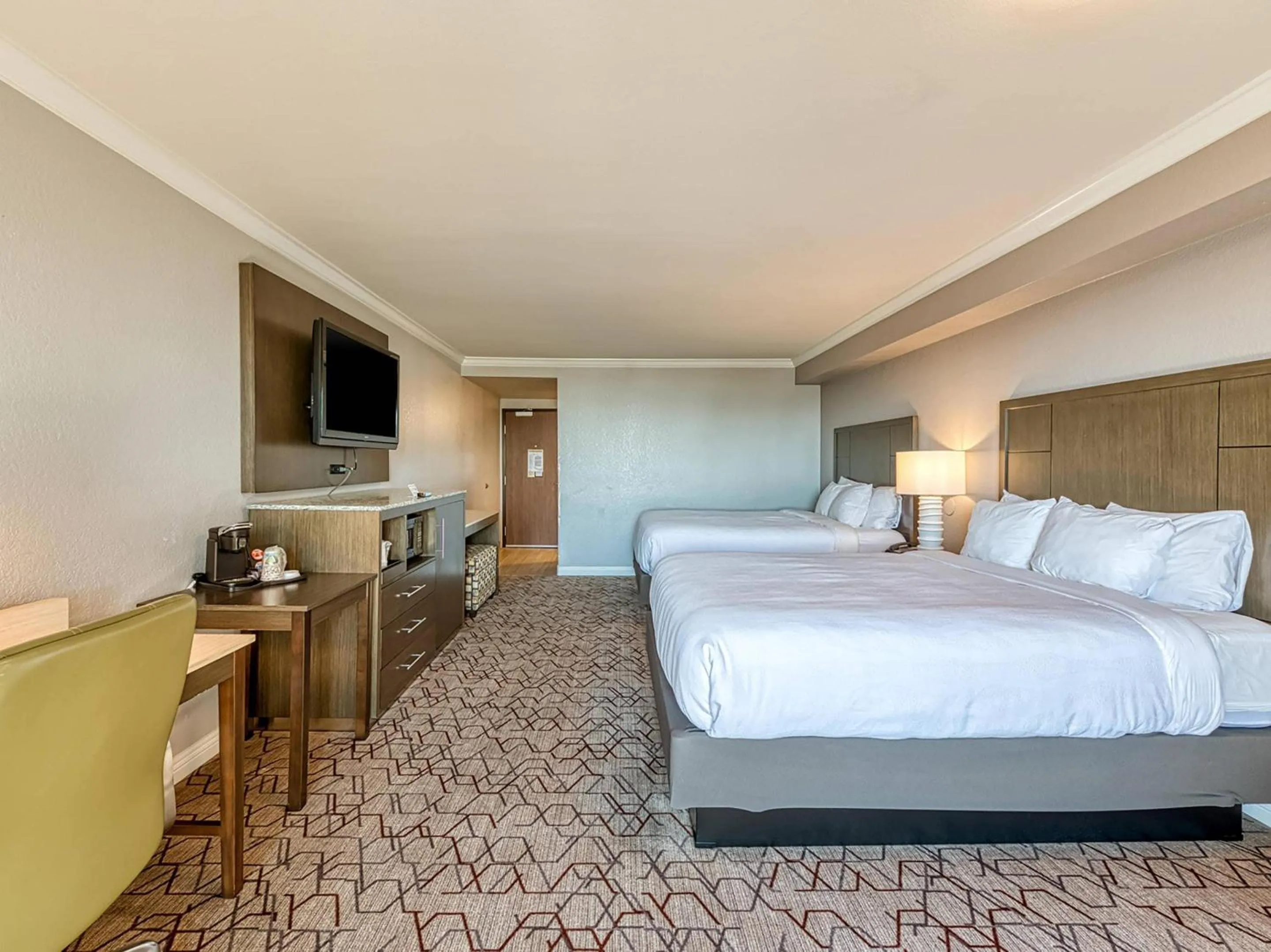 Bedroom, Bed in Amanzi Hotel, an Ascend Collection Hotel