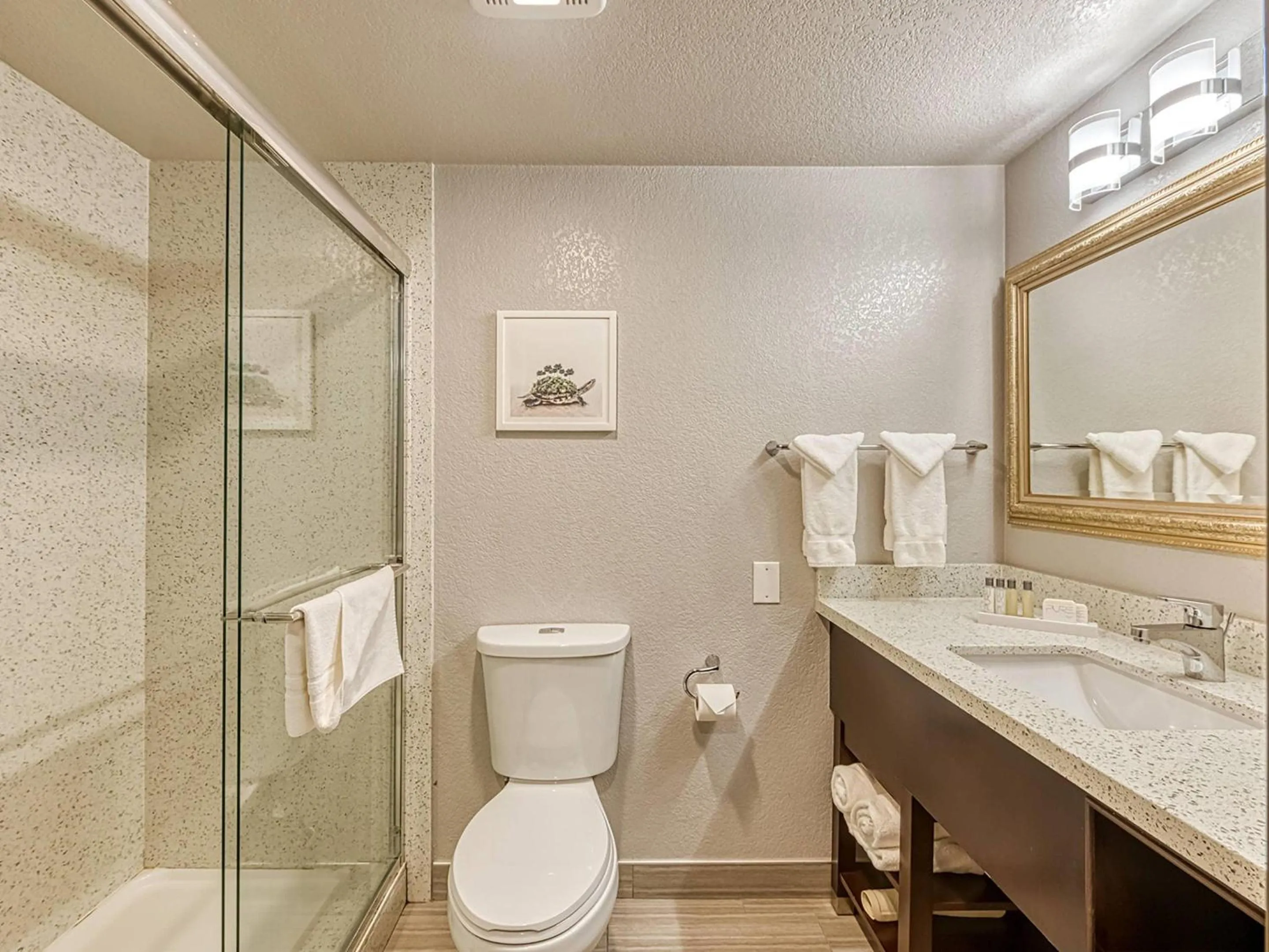 Bedroom in Amanzi Hotel, an Ascend Collection Hotel