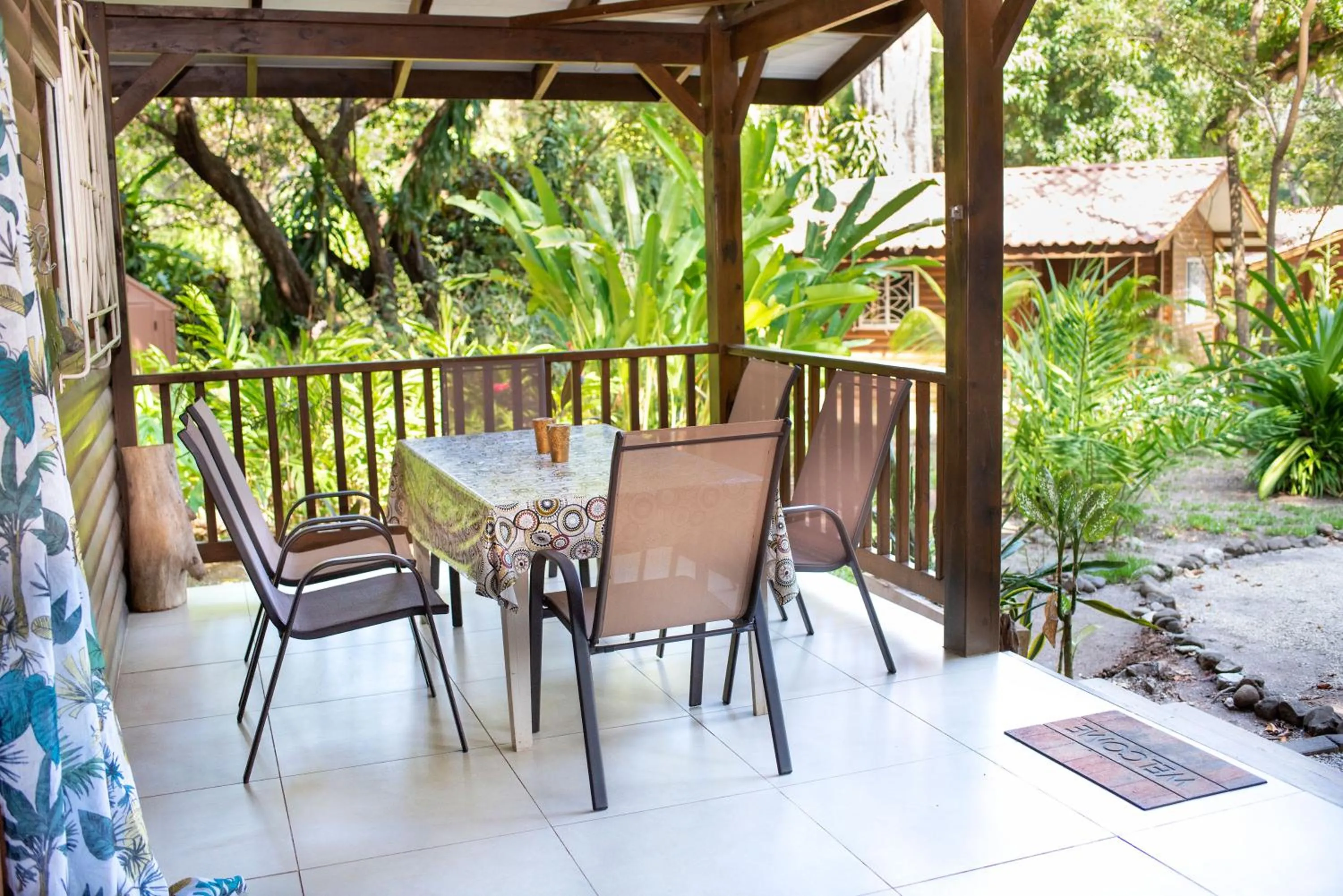 Boho lodge Montezuma l&l