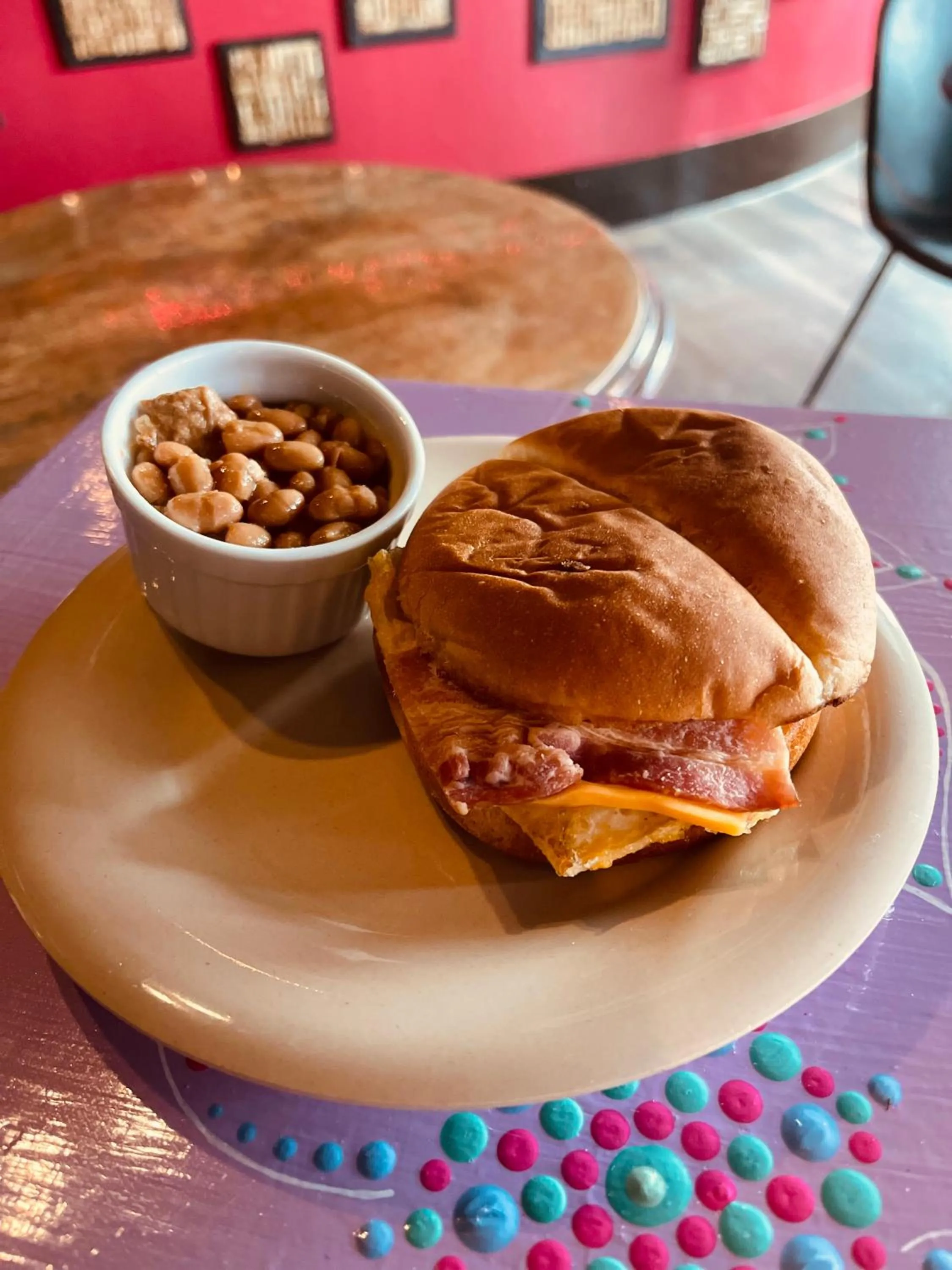 Food and drinks in Days Inn by Wyndham Berthierville