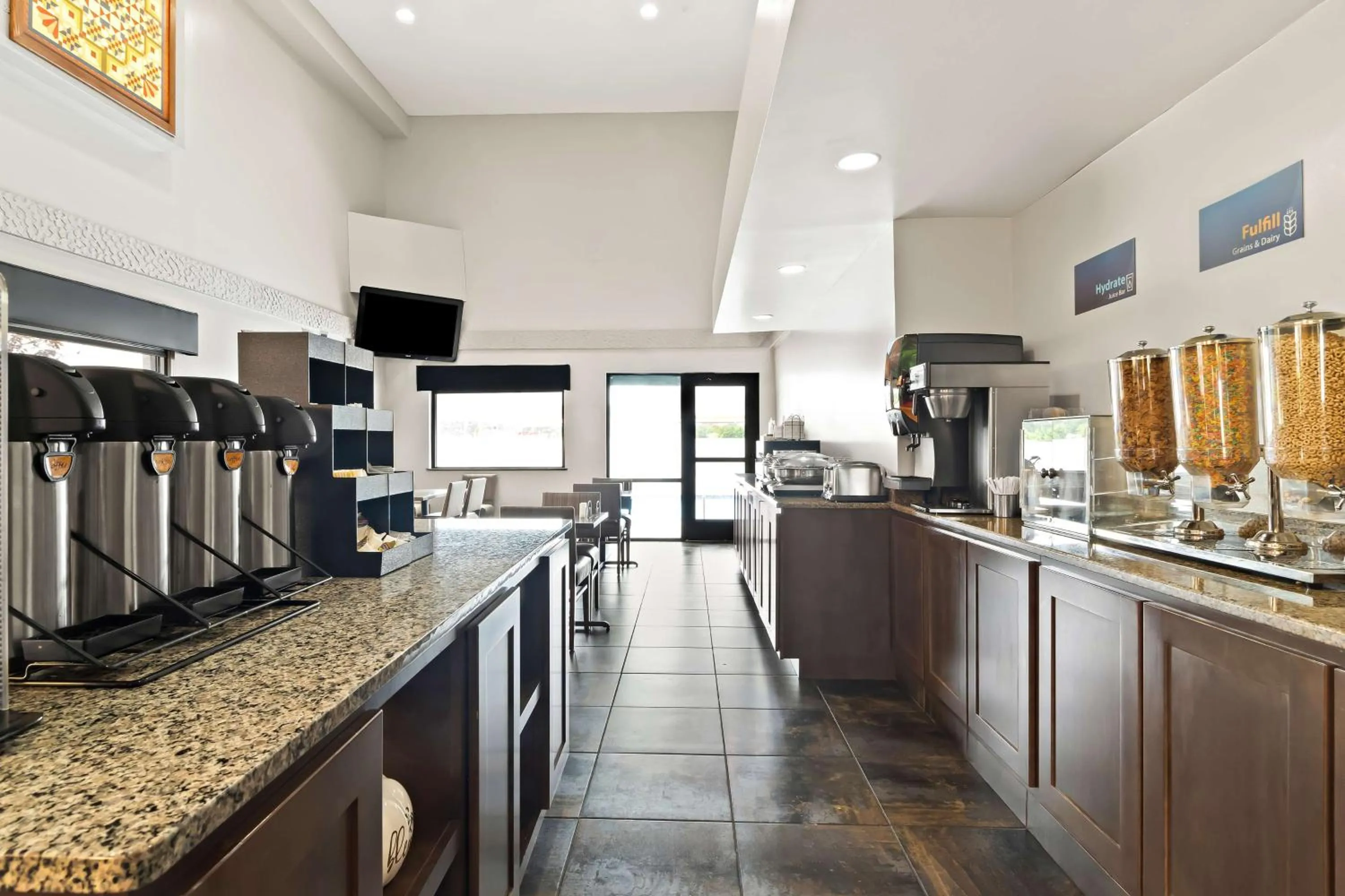 Breakfast in Best Western Paducah Inn