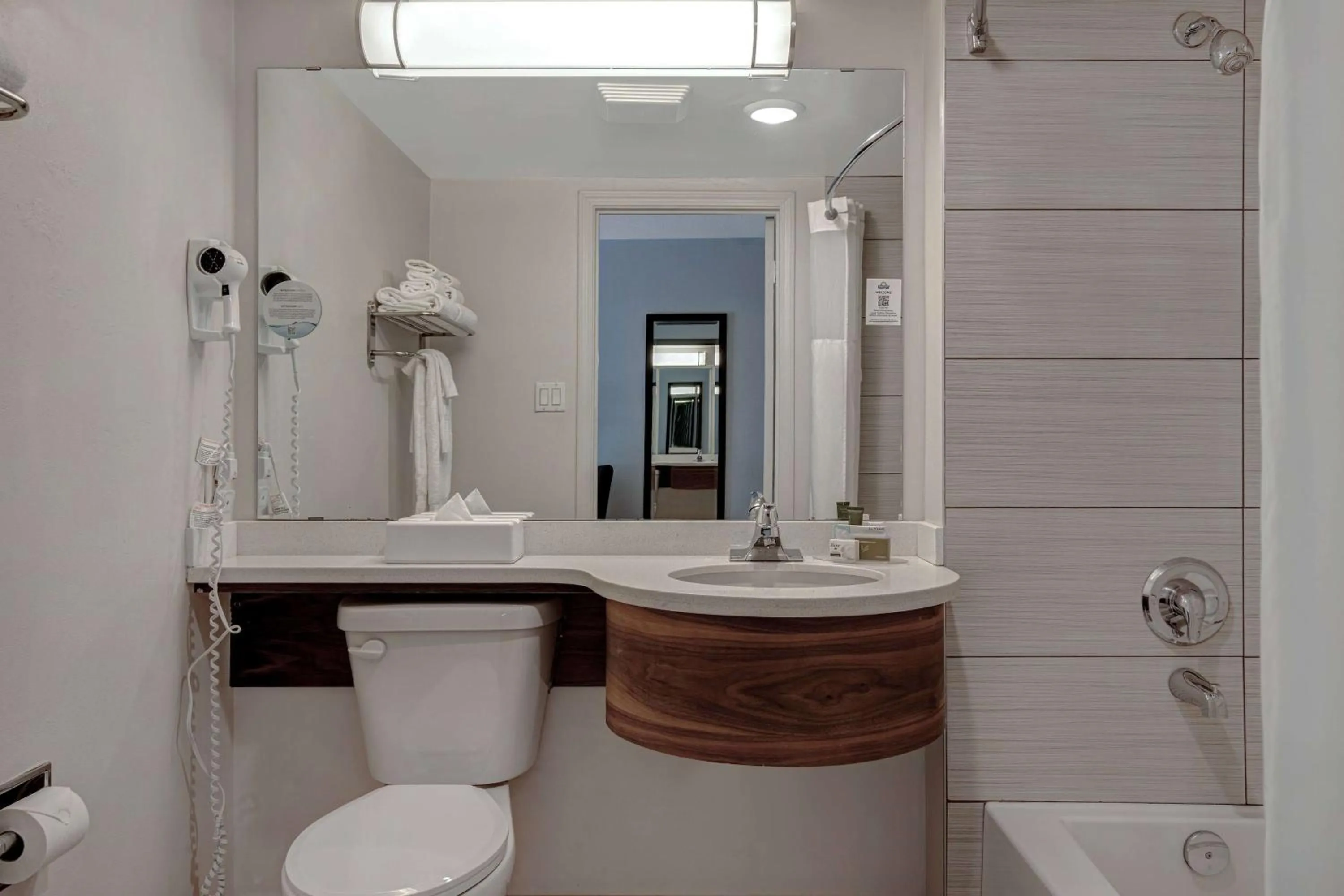 Bathroom in Days Inn by Wyndham Victoria Airport Sidney